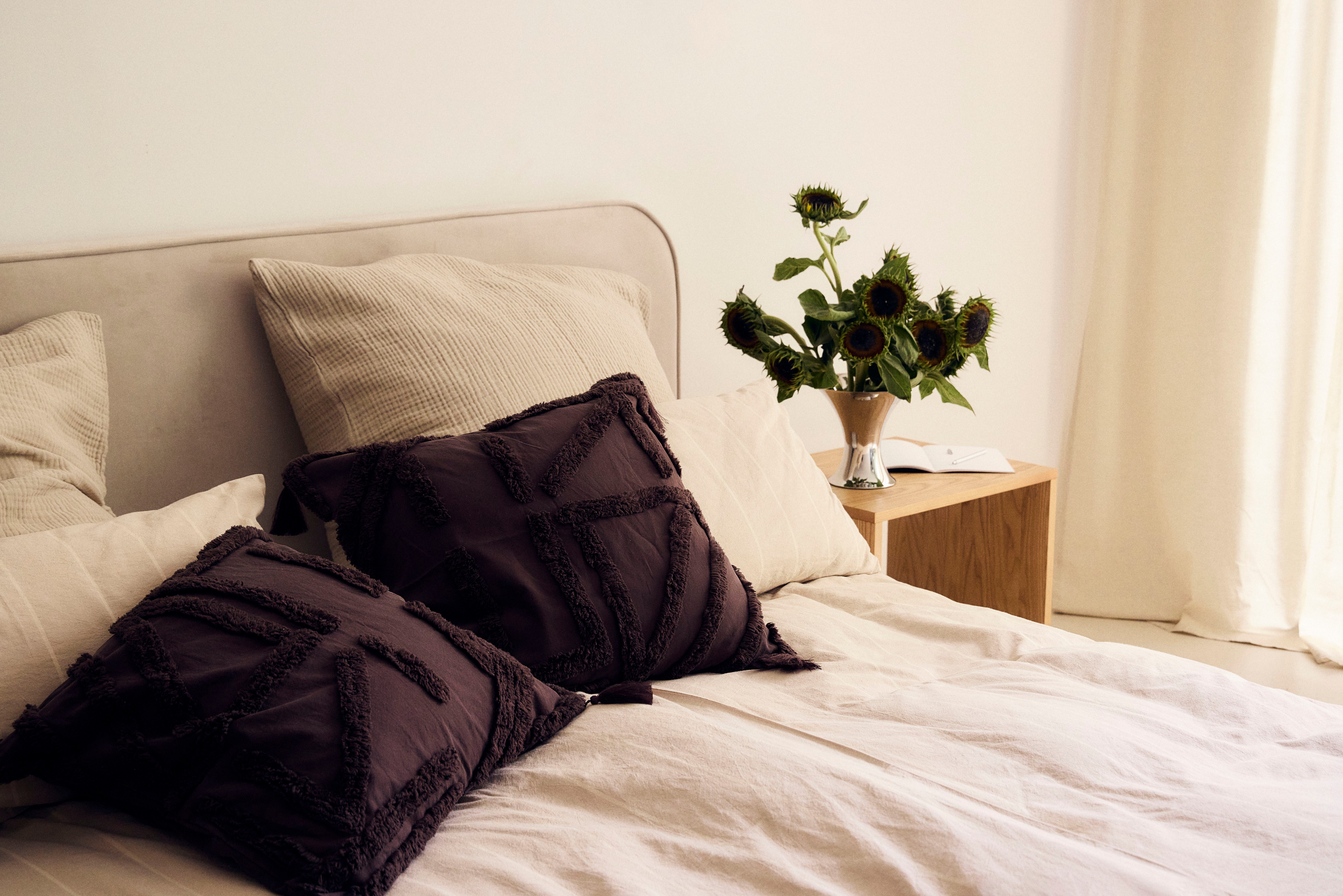 LeGer Home by Lena Gercke Dekokissen LADINA, kuschelig, ohne Füllung – Bild 5 von 5