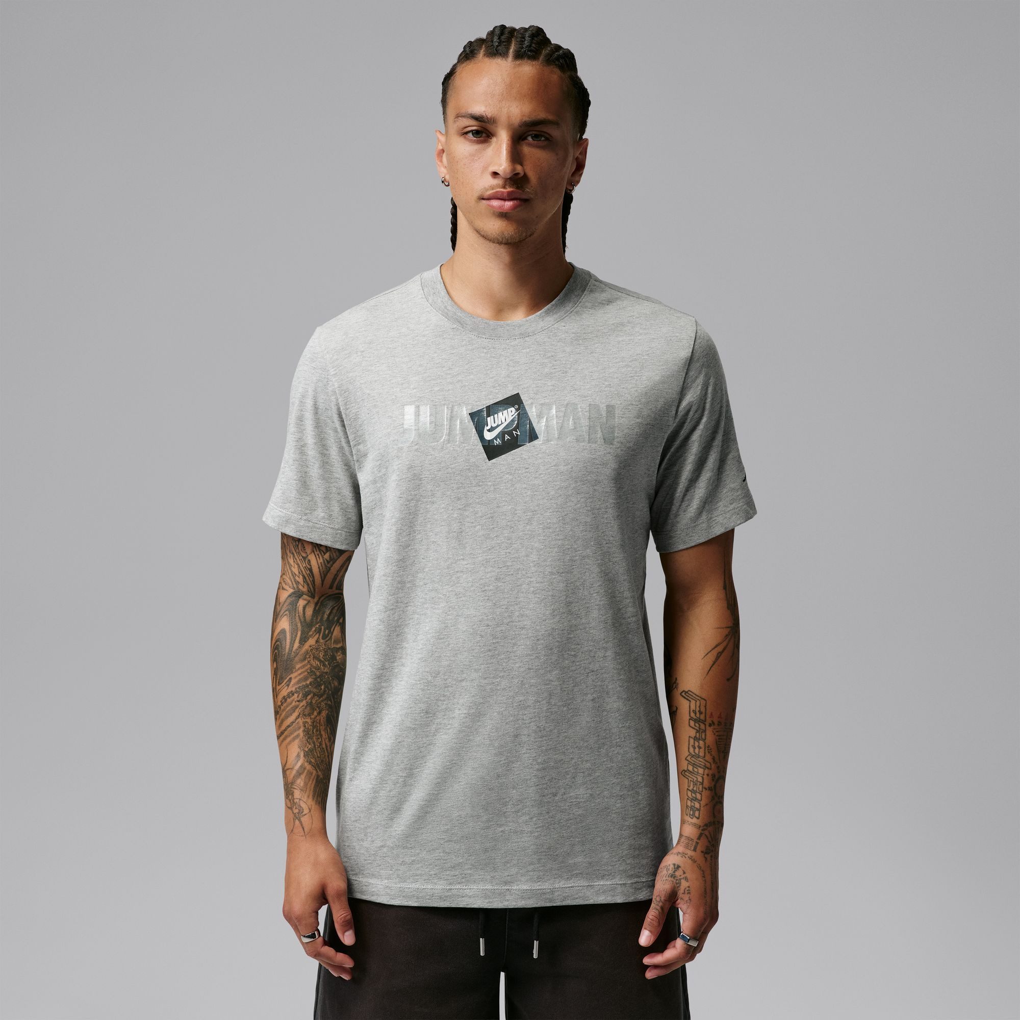 Jordan T-Shirt Jordan Jumpman Classics Men's Short-Sleeve T-Shirt mit Rundhalsausschnitt, aus Baumwolle, normale Länge, langärmlig