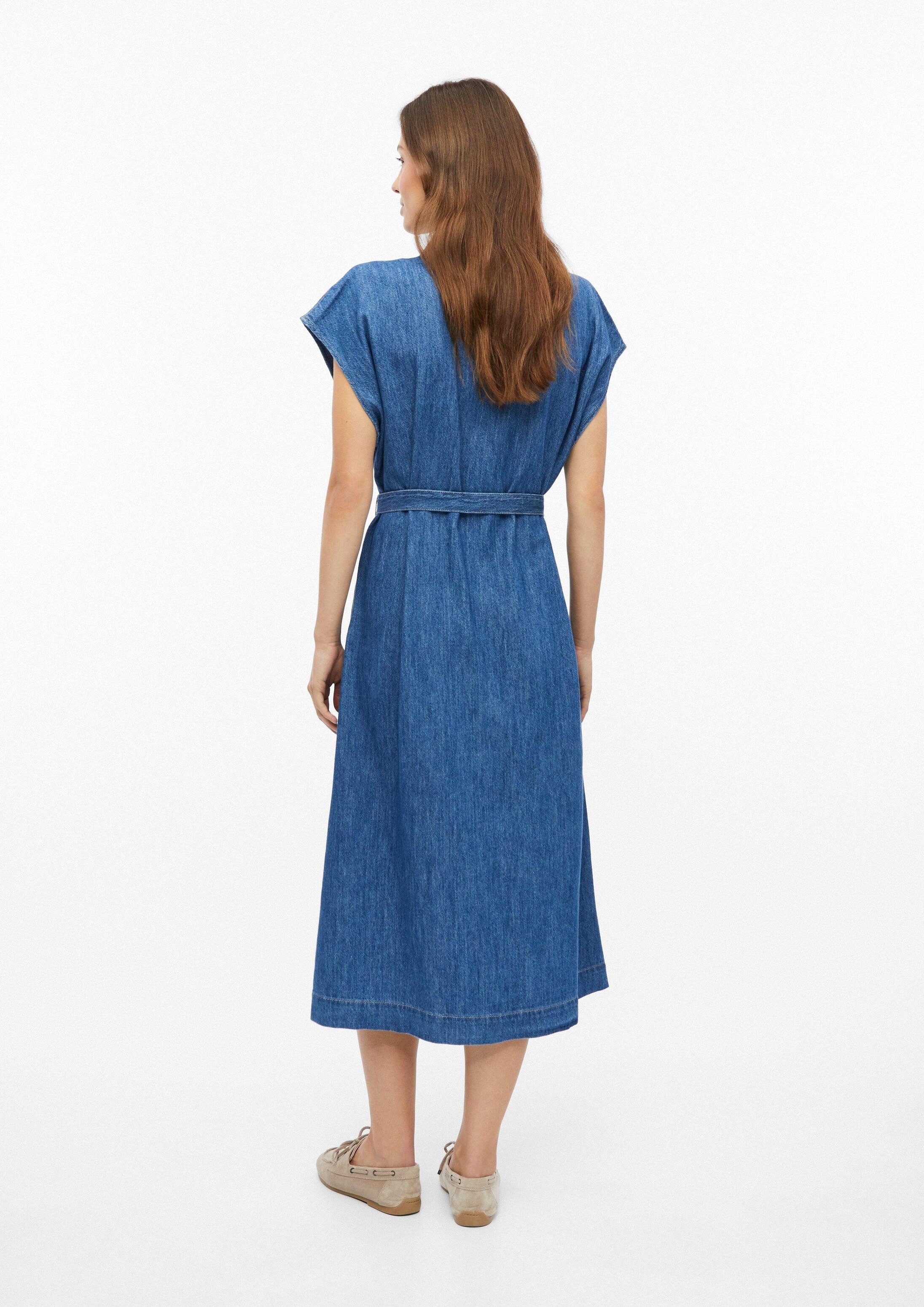 s.Oliver Midikleid Kleid Midi-Denimkleid mit Eingrifftaschen