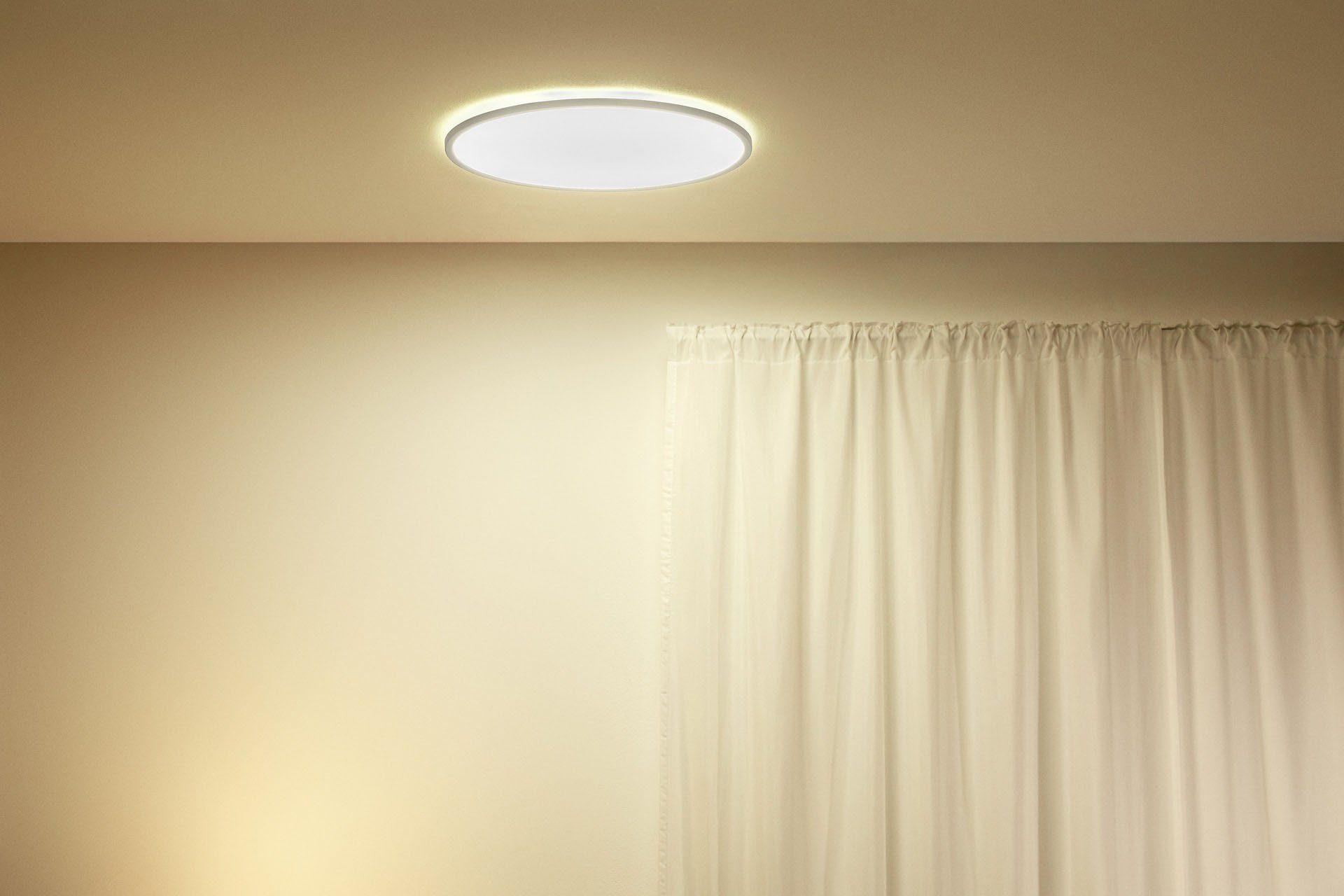 WiZ LED Deckenleuchte Super warmweiß Design fest integriert, - Bluetooth, kaltweiß, Schlankes, Slim, schmales LED