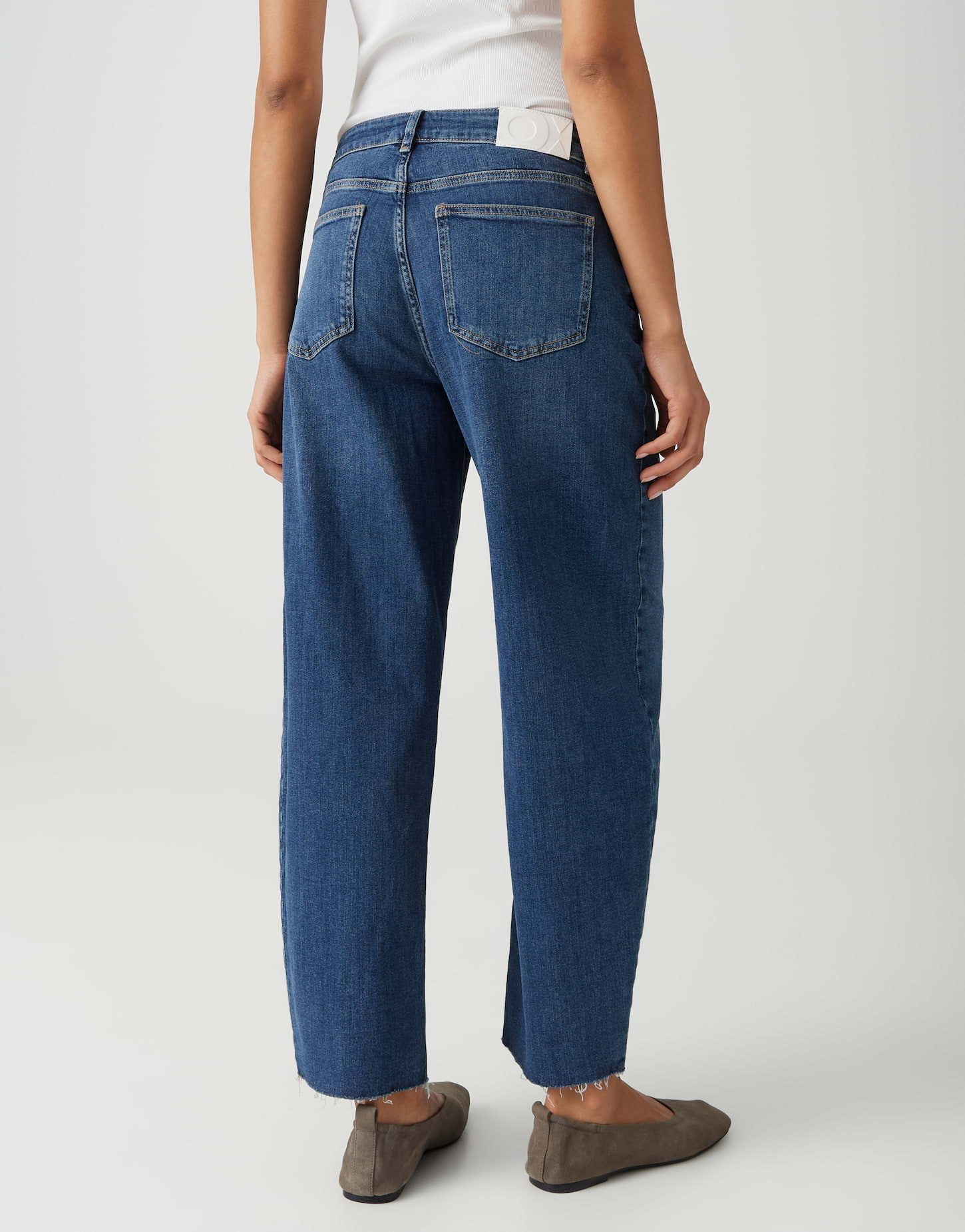 OPUS PANTS Relax-fit-Jeans MARI CLEAR aus BCI Cotton Mix Mid Rise Markante Form mit lässigen Used-Effekten