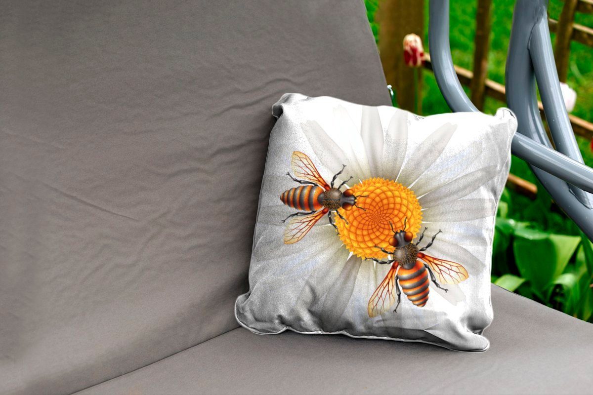 Dekokissen Outdoor Illustration auf MuchoWow einer Bienen Dekokissenbezug, von Dekokissen, Kissenhülle, Kissenbezüge, Blume,