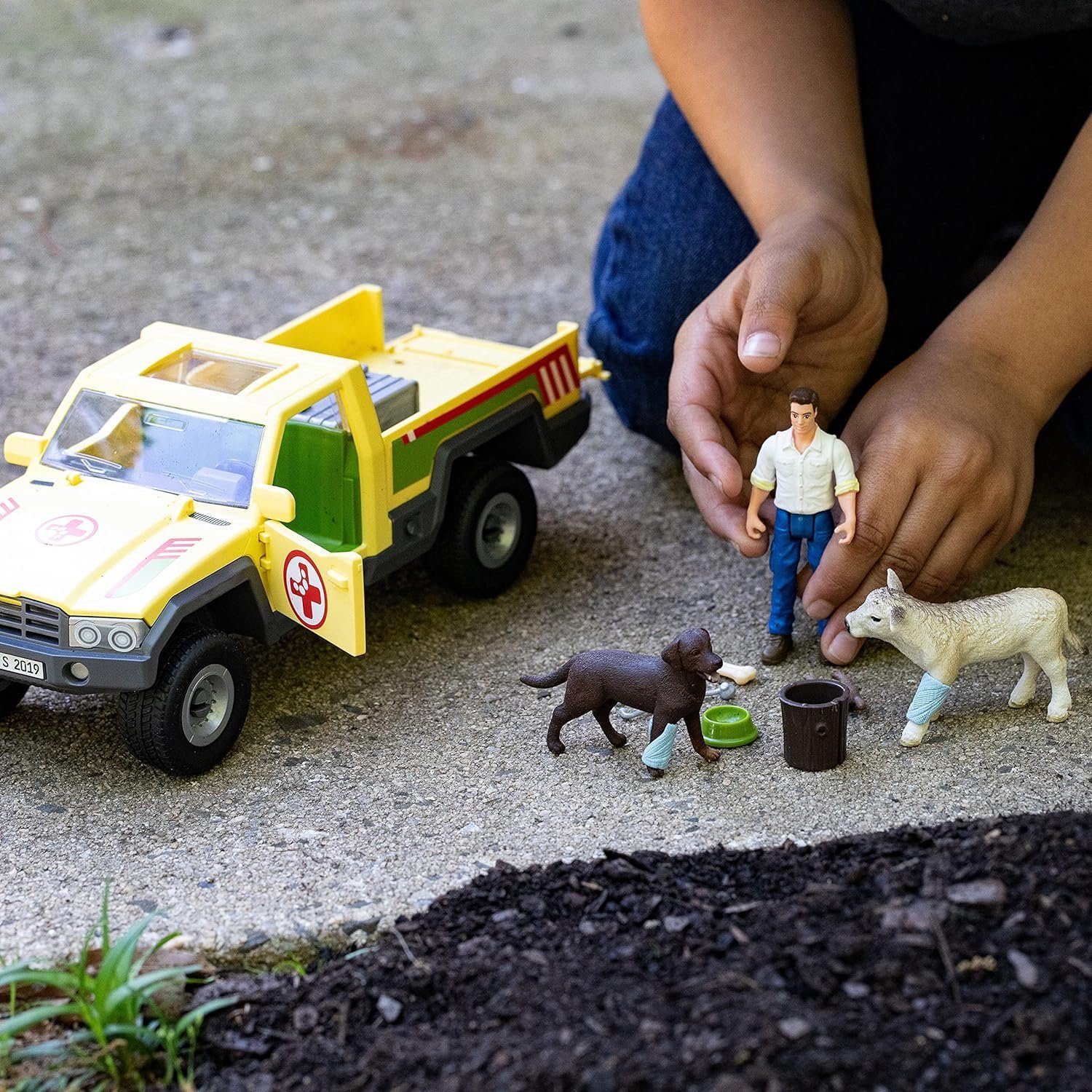 Schleich® Spielfigur Tierfiguren Farm World - auf dem Bauernhof Tierarztbesuch