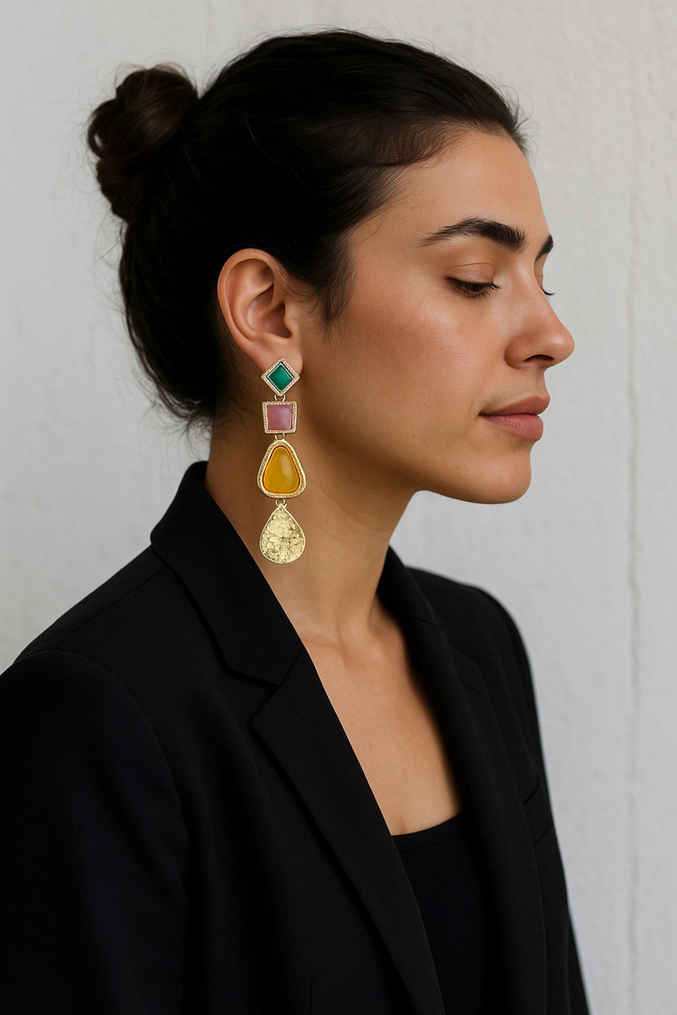 Ella Jonte Paar Ohrhänger, lange Statement Boho Ohrringe gold bunt