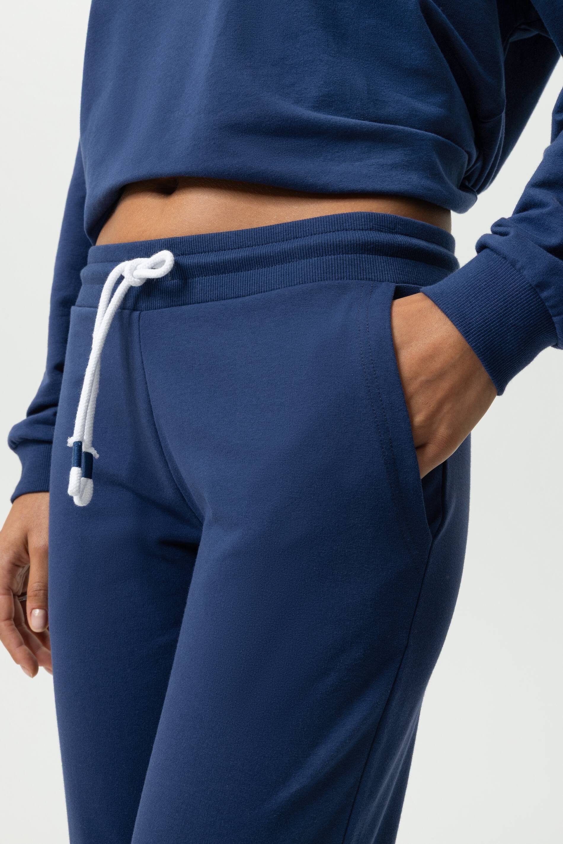 Mey Schlafhose Mey Sweatpants Serie Cozy Nights Uni Hose (1-tlg) Moderne Jogginghose, Kuschelig, Baumwoll-Mix, mit Kordelzug
