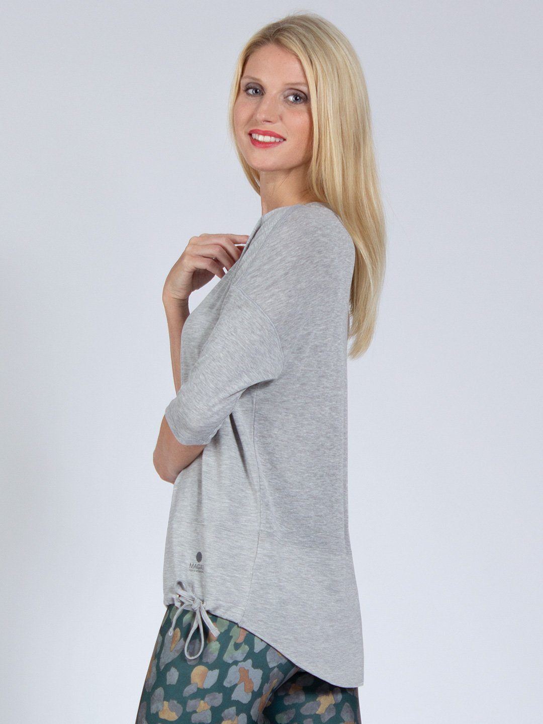 Magadi Yogashirt Sara aus weichem Naturmaterial