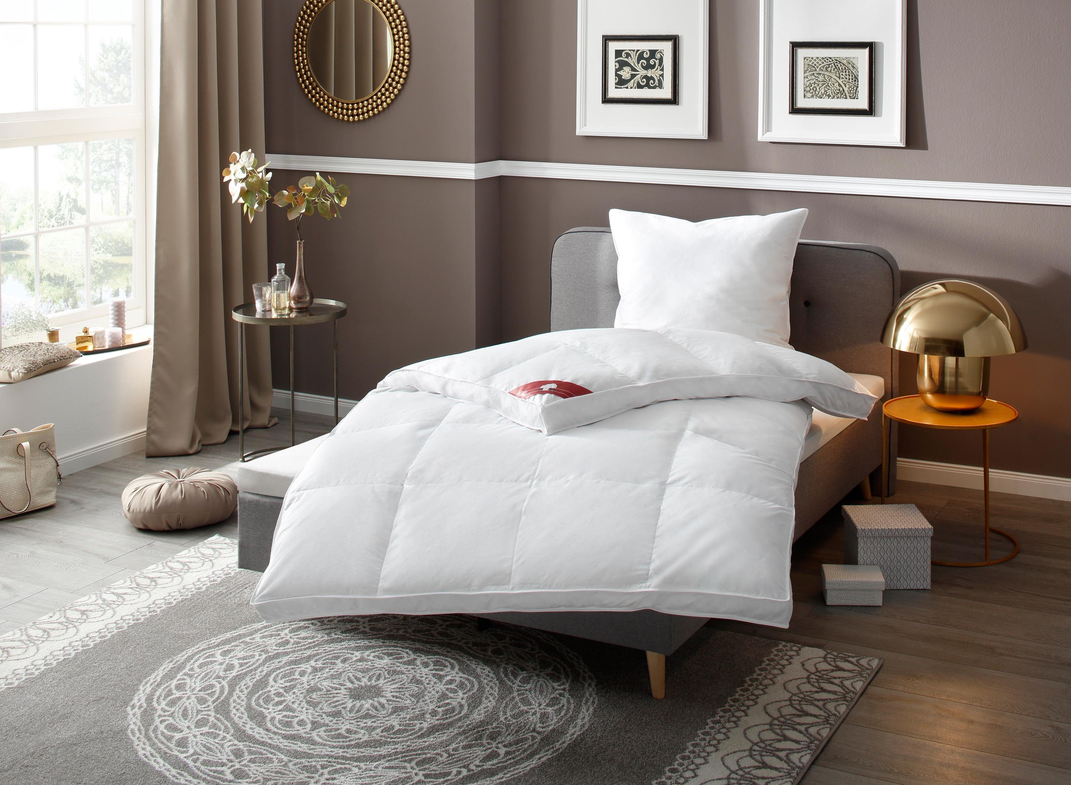 RIBECO Federbettdecke extra prall, Füllung: 80% Пір'я und 20% Daunen, Bezug: 100% Baumwolle, Federbettdecke in 135x200 und 155x220 Хіти продажу