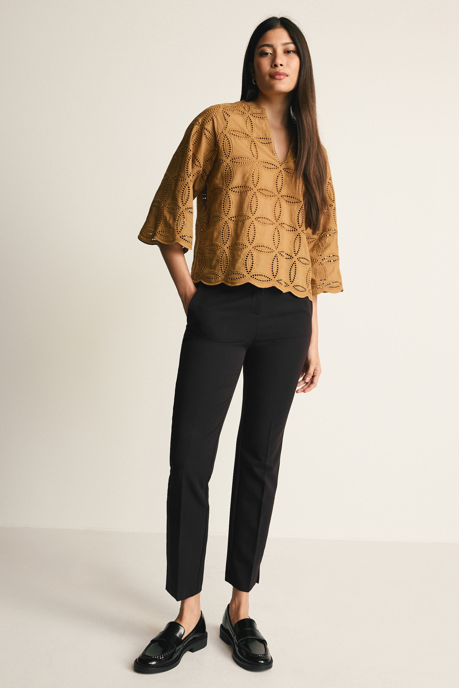 Next Stretch-Hose Figurbetonte Hose im Slim Fit (1-tlg)