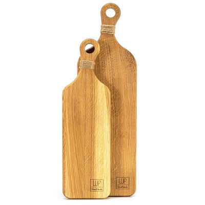 WoodFriends Schneidebrett aus Eiche Massivholz mit Schnurrgriff Servierbrett für Küche, Geschenk für Grillmeister Koch Grillbrett Servierbrett