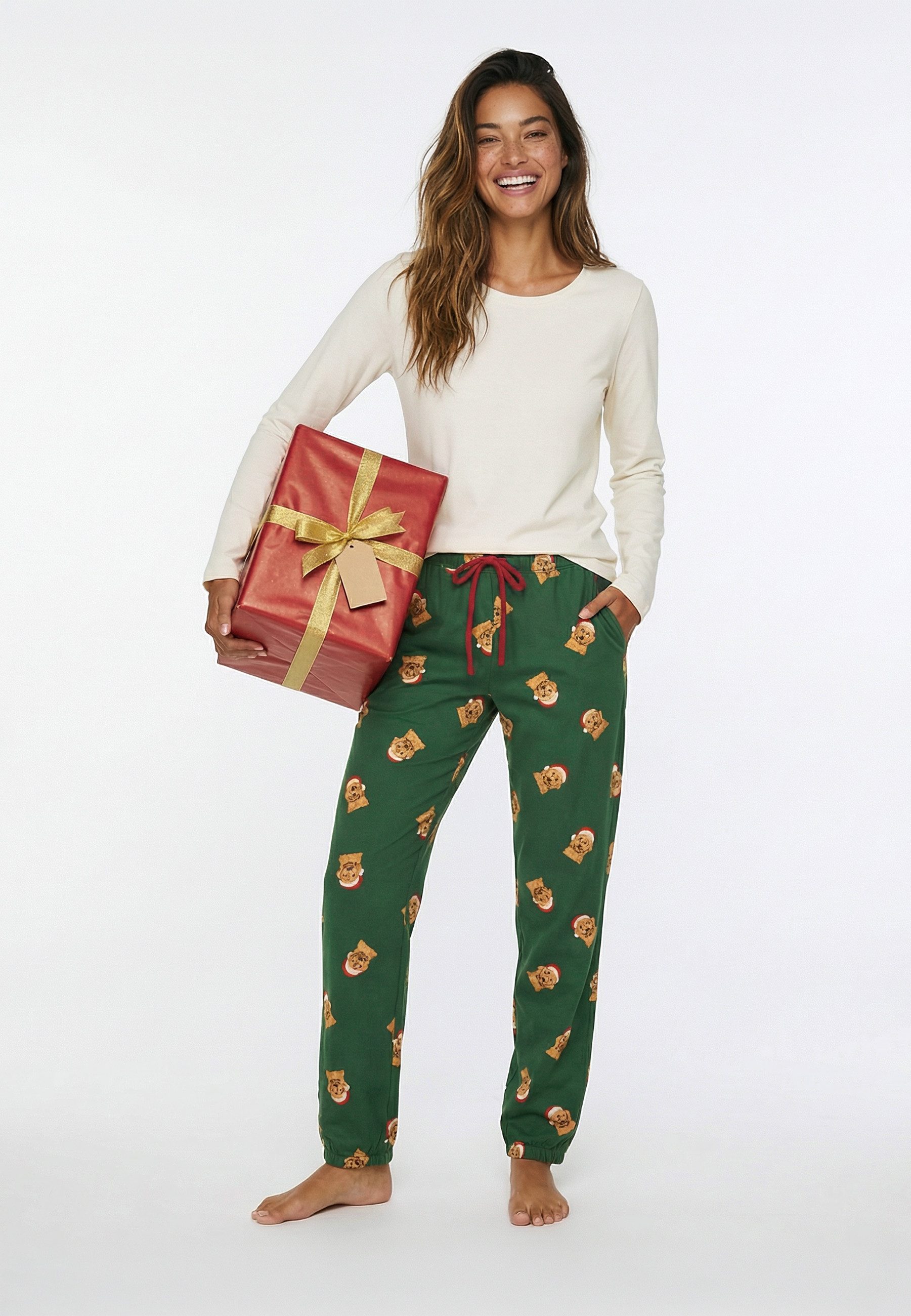 LASCANA Pyjama (2 tlg) mit süßem Weihnachts-Hunde-Print. Reduzierter Preis € 39,99. Unverbindliche Preisempfehlung € 49,99