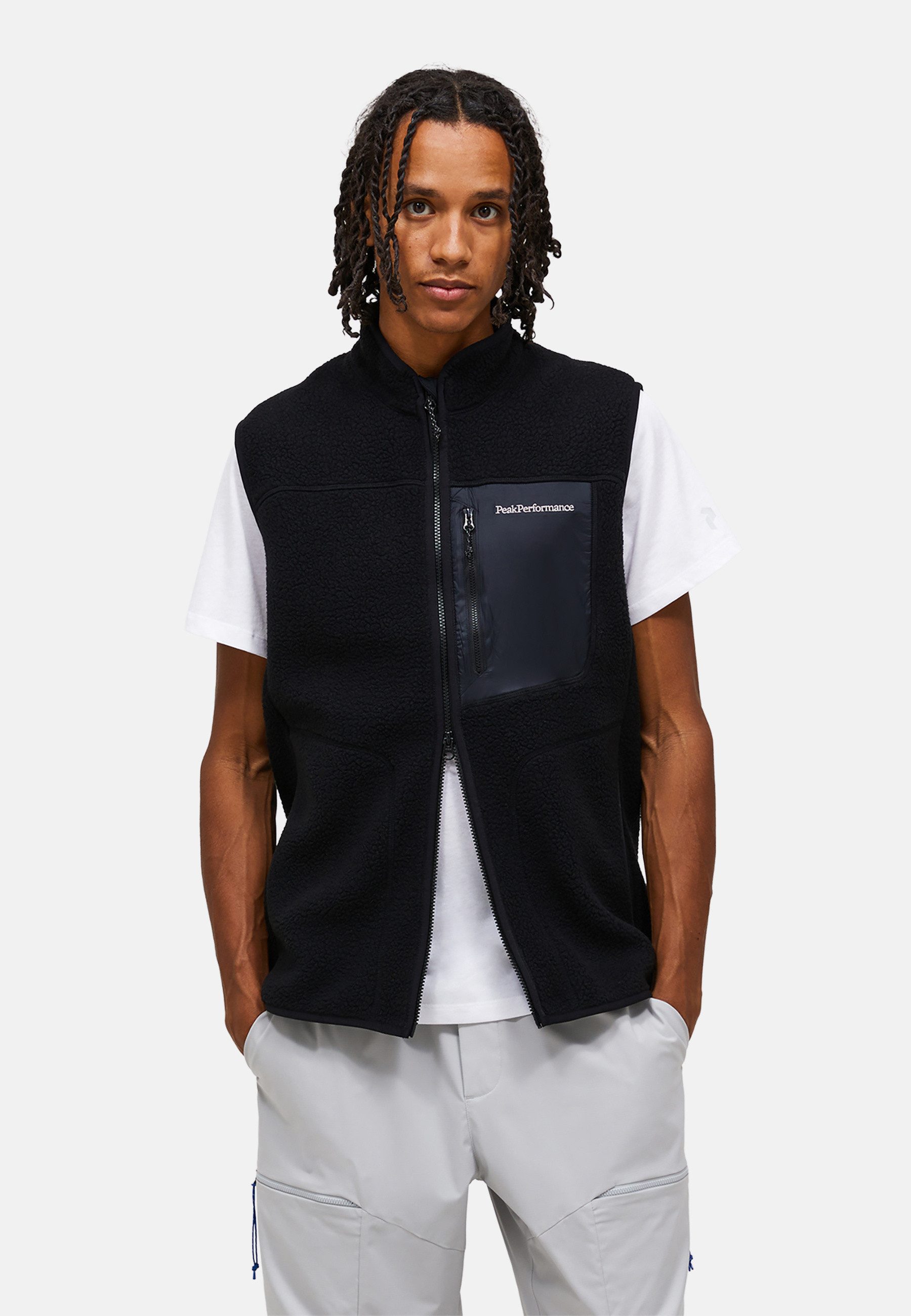 Peak Performance Fleeceweste M Naturerush Pile Vest mit sportivem Design