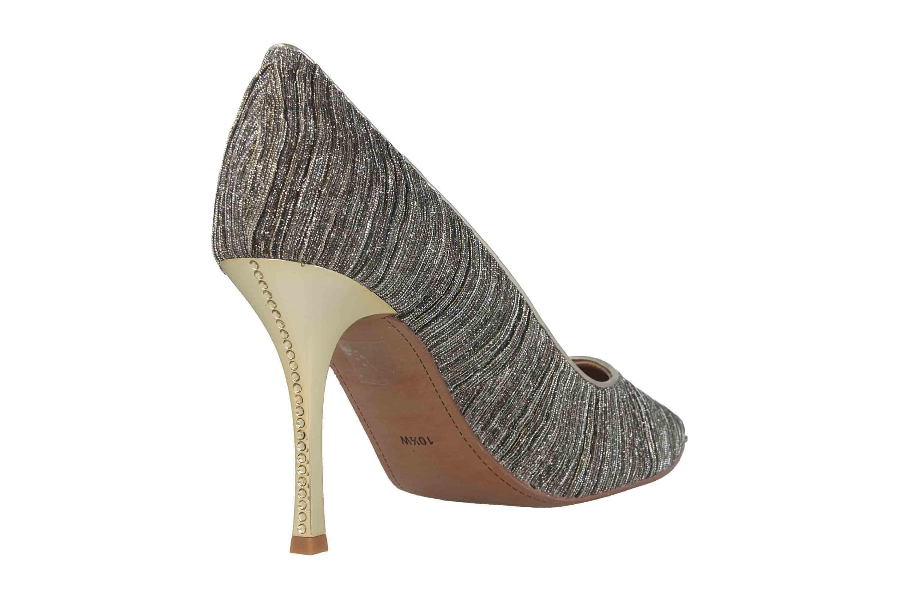 Ginesia Taupe Pumps Gold J.Reneé