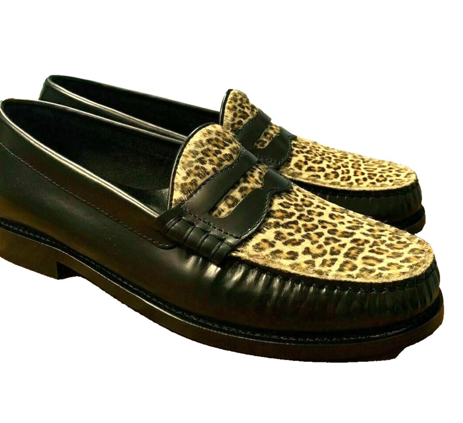 CELINE Luco Slippers Schuhe aus poliertem Kalbsleder & Tiger-Print-Haarleder Loafer Ledersohle mit Blake-Machart und handbemalter Außensohle