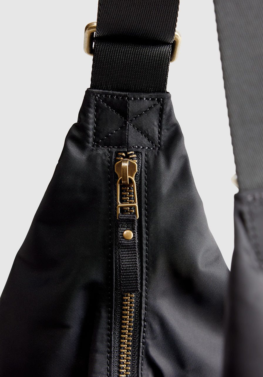 Levi's® Umhängetasche Tasche ALEXANDRA B