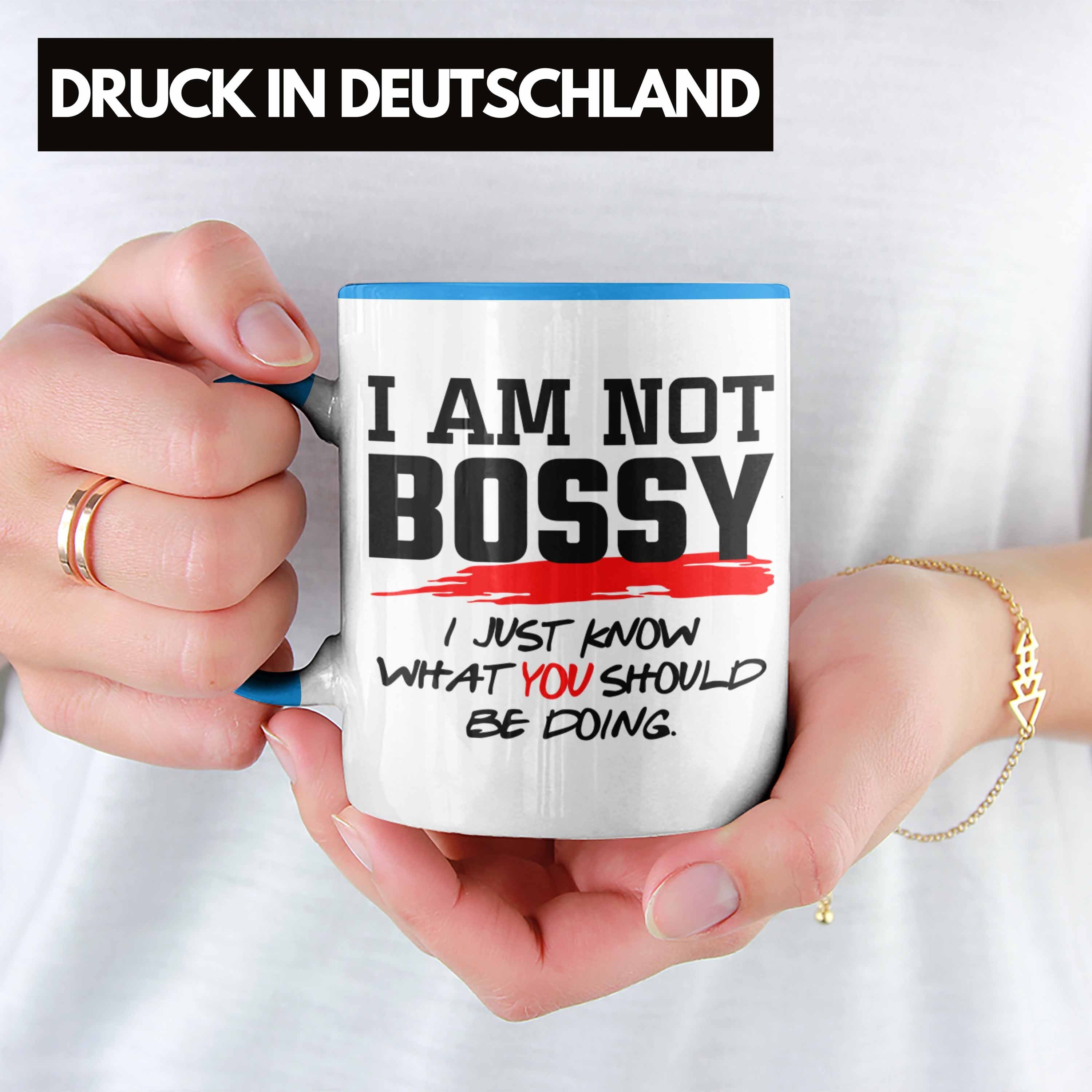 Trendation Tasse Lustiges Geschenk für mit Blau Bossy Not Tasse Im Chef: Chefin Spruch