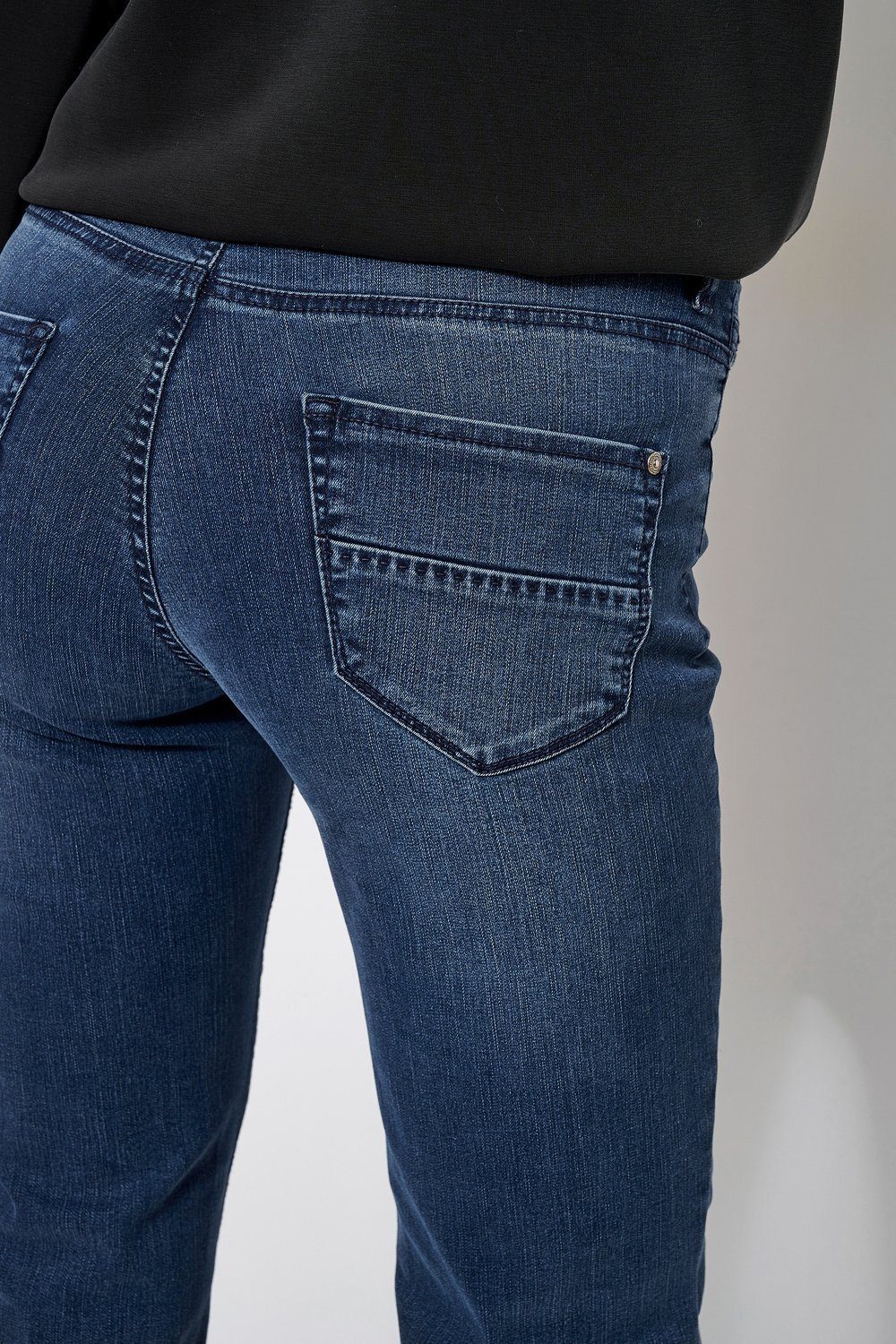 TONI Regular-fit-Jeans Liv in Regular-Fit 554 - blau