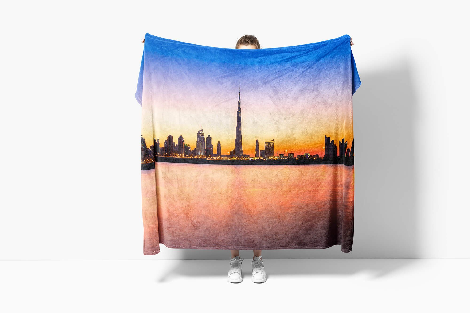 Sinus Art Handtücher Handtuch Strandhandtuch Sk, Dubai Fotomotiv Nacht (1-St), Kuscheldecke Handtuch bei Saunatuch mit Baumwolle-Polyester-Mix