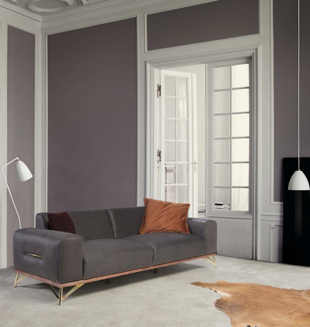 JVmoebel 3-Sitzer Luxuriöses Sofa in Grau mit goldenen Edelstahlfüßen und Zierkissen, 1 Teile, Made in Europa