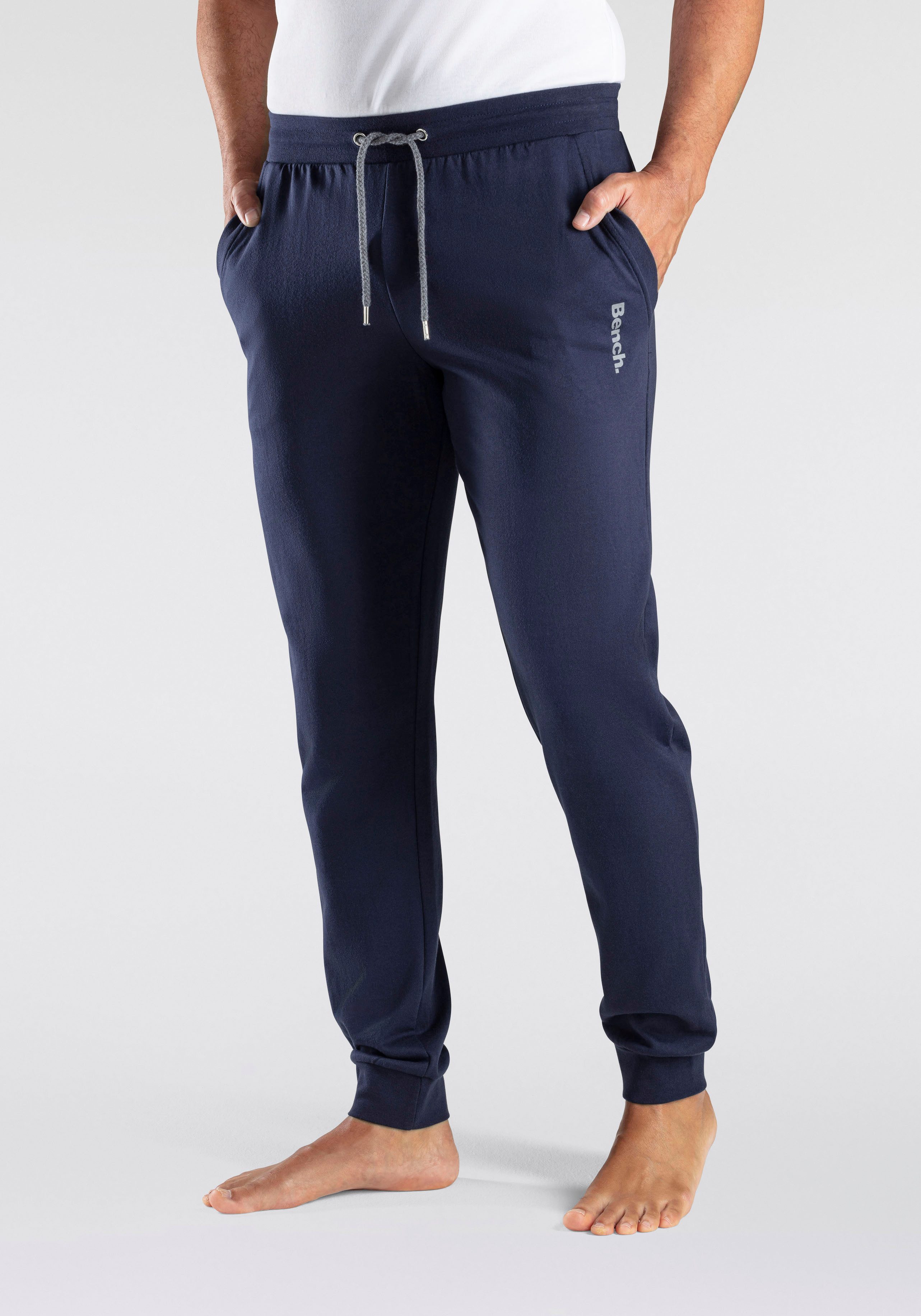 Bench. Loungewear Sweathose Jogginghose mit Kordel, aus Baumwoll-Mix