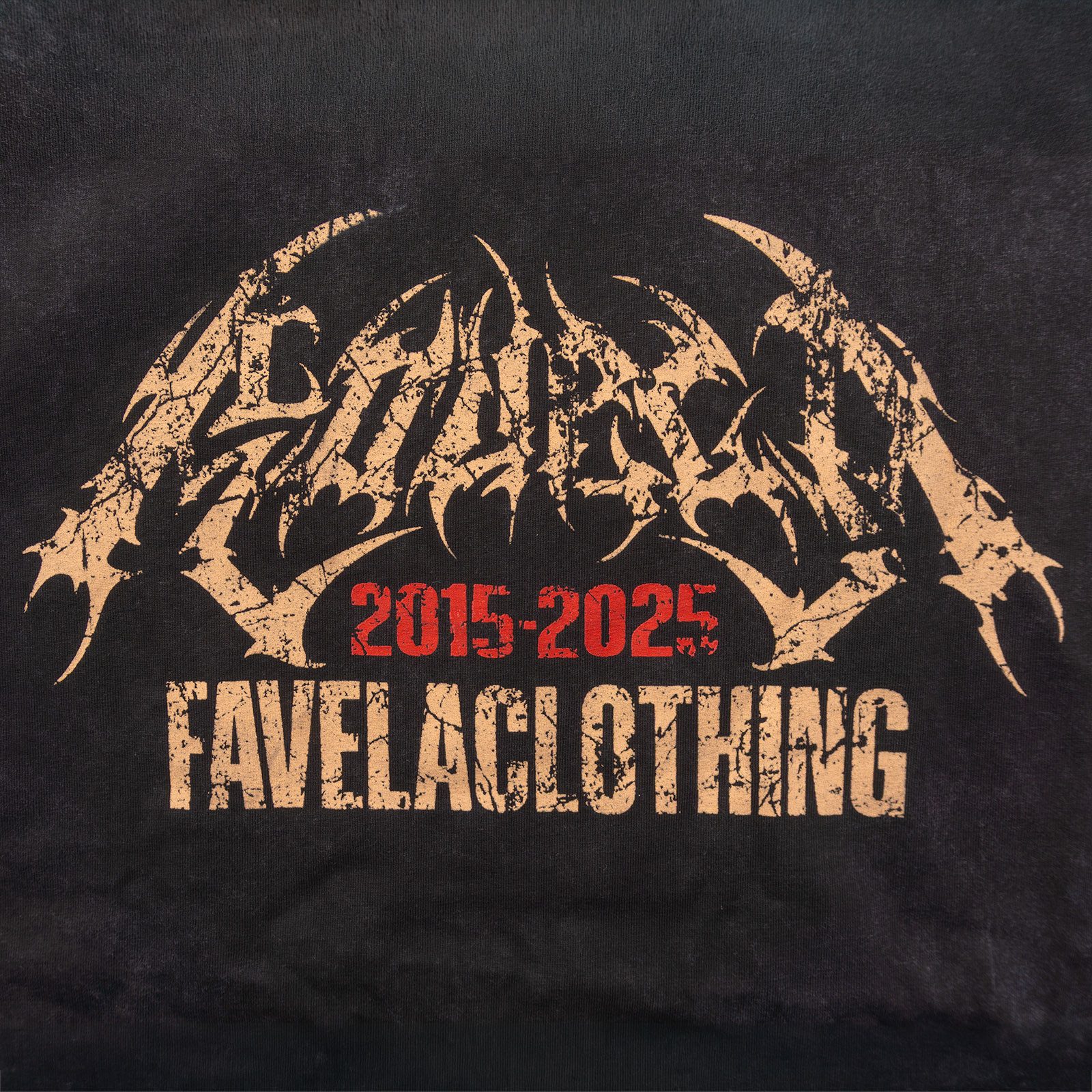Favela T-Shirt T-Shirt Favela Wall Distressed