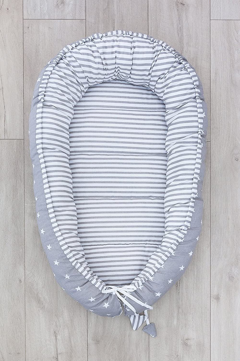 Loolay Bettnestchen Grau Baumwolle BABYNEST Babykokon Neugeborene Babyausstattung SET, (Kuschelnest Reisebett SOLO/ o. im Geschenk SETS, 1-tlg., 100% BAUMWOLLE Sterne/ Streifenmuster GRAU Nestchen von LOOLAY), 100% Europäische Stoffe und Kleinserien-Nähen !