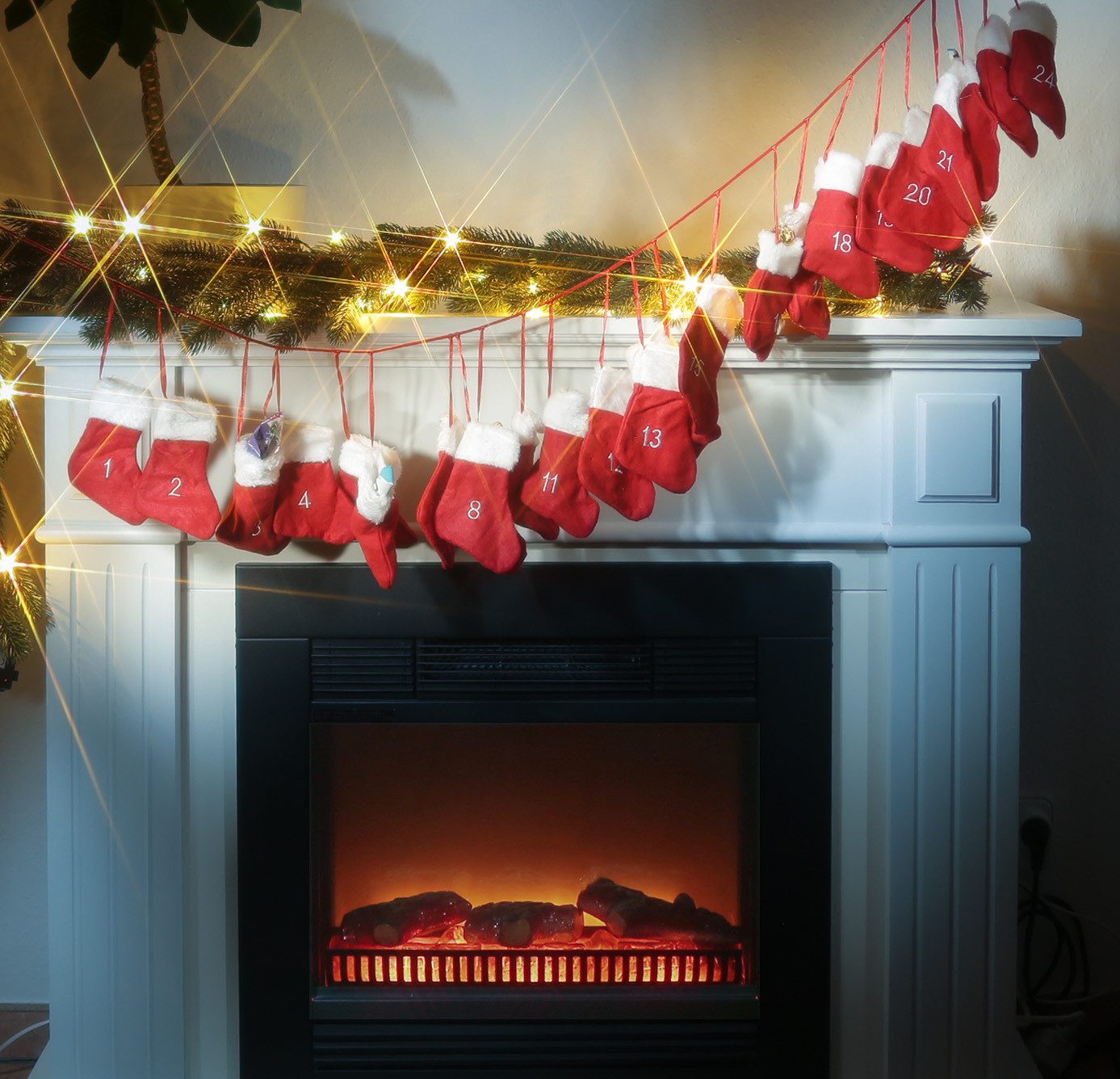 MARELIDA befüllbarer Adventskalender Adventskalender zum Befüllen 24 Socken Stiefel DIY Sockenkette