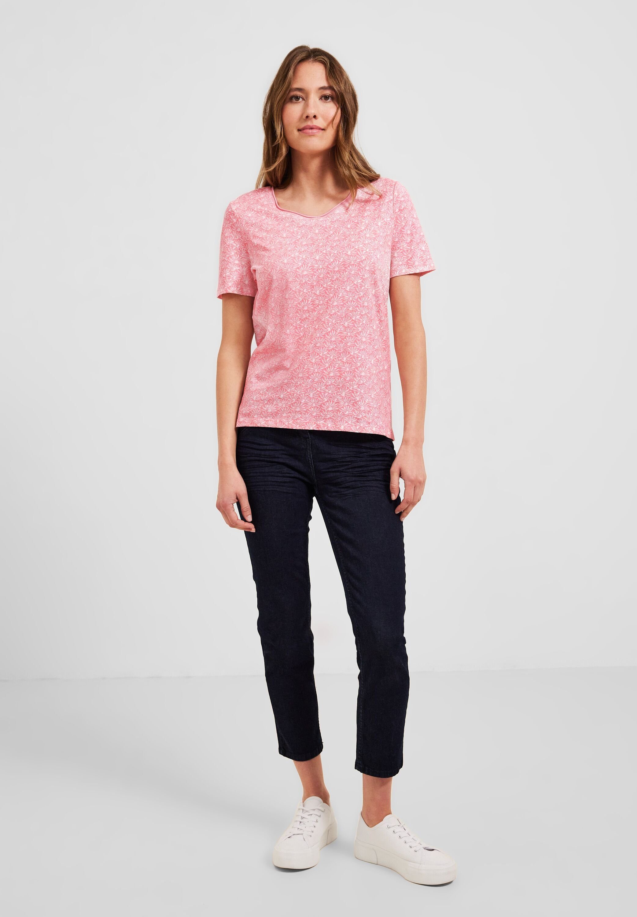 pink soft T-Shirt Cecil