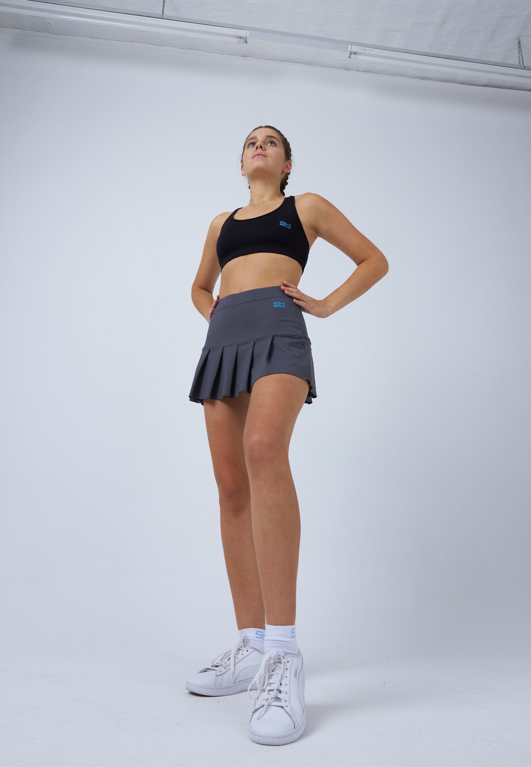 SPORTKIND Tennisrock Falten Tennis Skort Mädchen & Damen grau