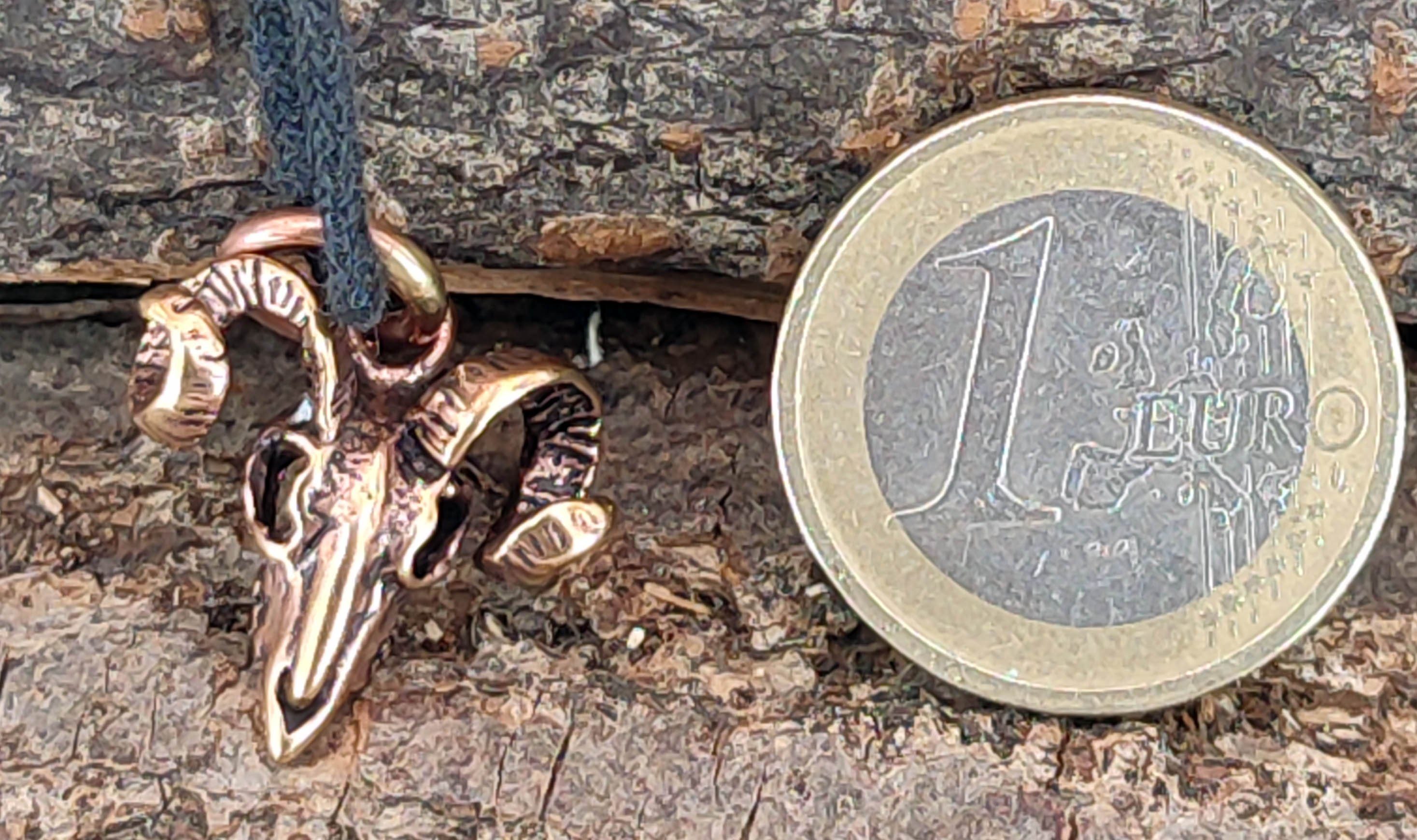 Widderschädel Bulle Kettenanhänger Anhänger Kiss Leather Widderkopf Metal Widder Bronze of Schädel