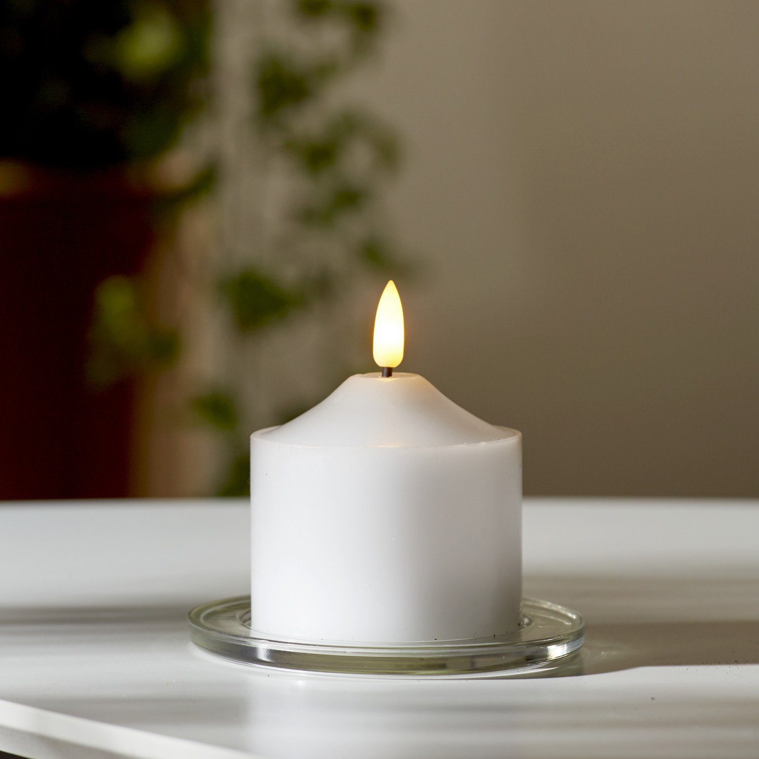 STAR TRADING LED-Kerze Flamme Echtwachs warmweiße 3D Flamme H: 9,5cm Batter günstig online kaufen