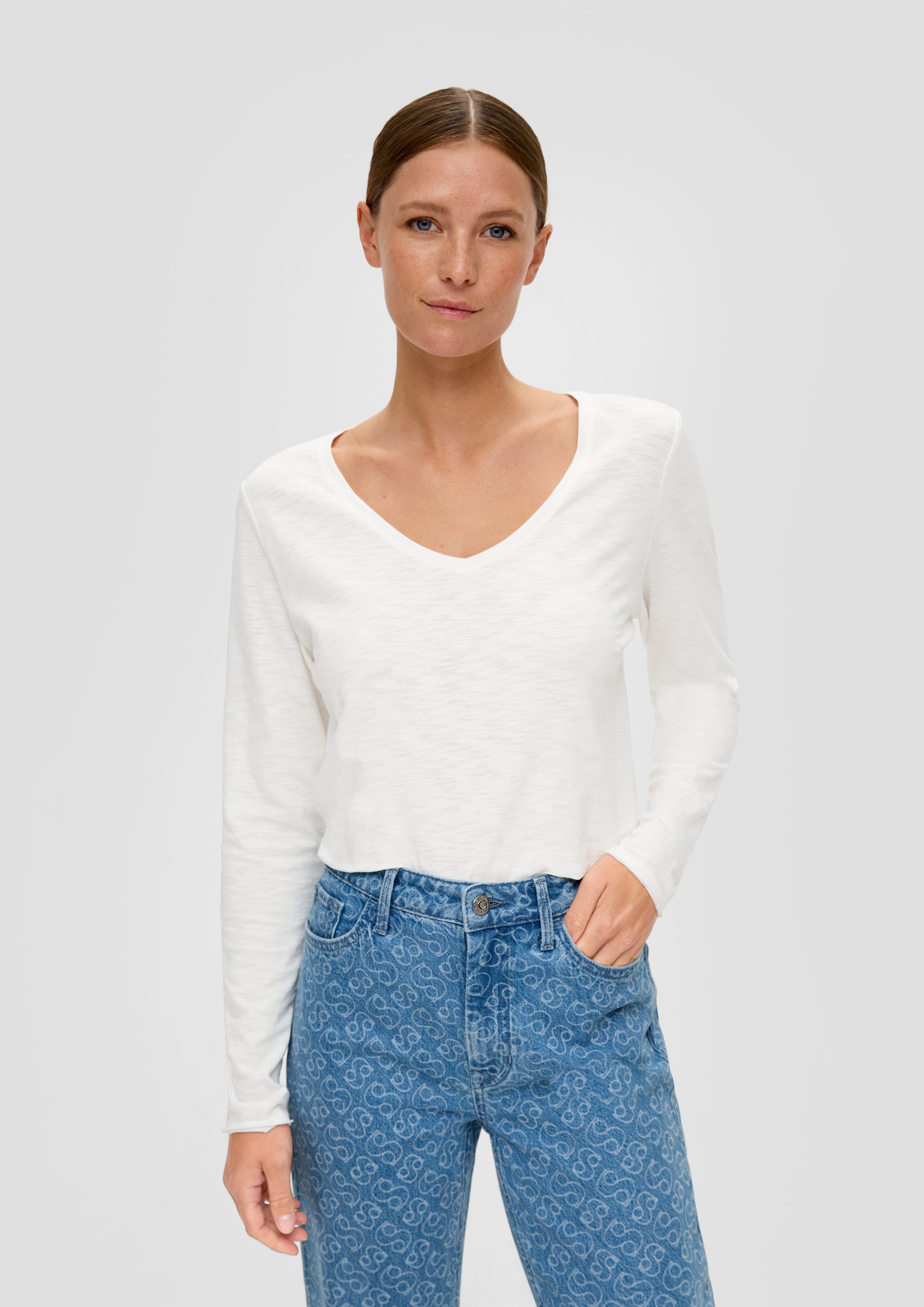 s.Oliver Langarmshirt Gestreiftes Longsleeve mit Rollsaum ecru