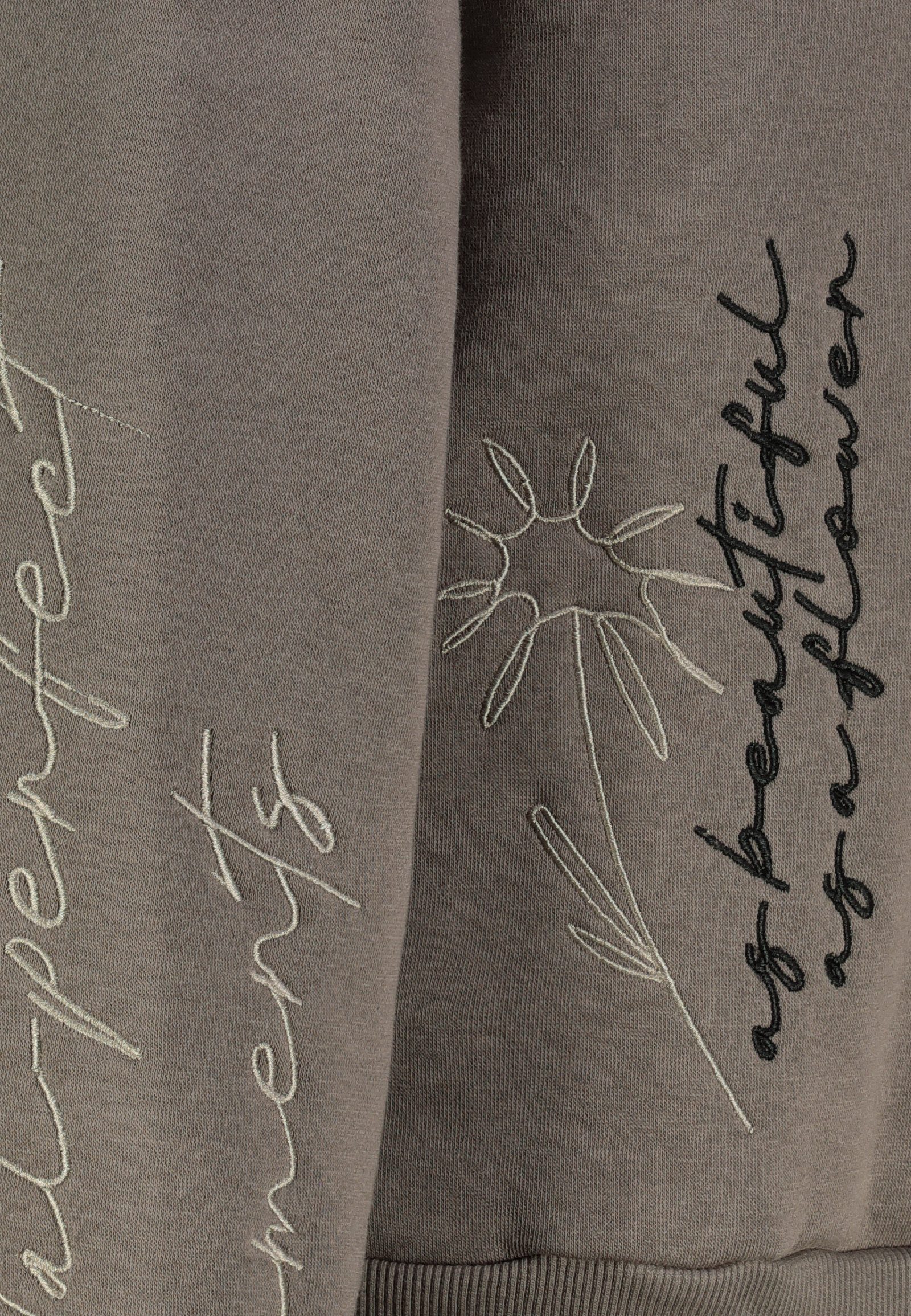 Eight2Nine Sweatshirt Damen Sweatshirt Oversize Stickereien, Oversize-Schnitt, Rundhalsausschnitt – Bild 3 von 3