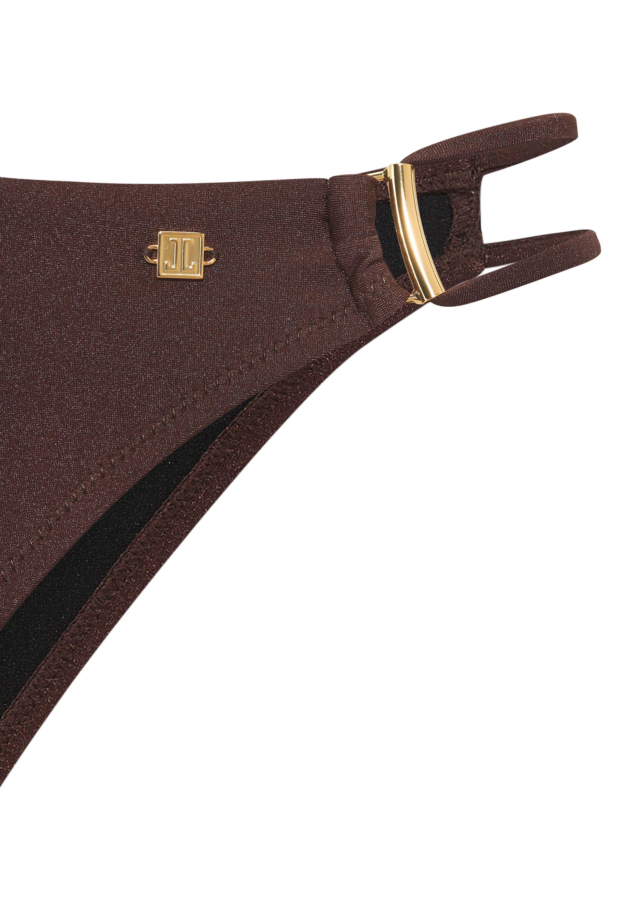 JETTE Triangel-Bikini Giulia mit goldfarbener Glanzbeschichtung und Accessoires