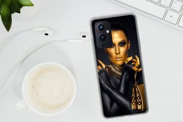 MuchoWow Handyhülle Make-up - Tasche - Gold - Luxus - Frau, Phone Case, Handyhülle OnePlus 9, Silikon, Schutzhülle