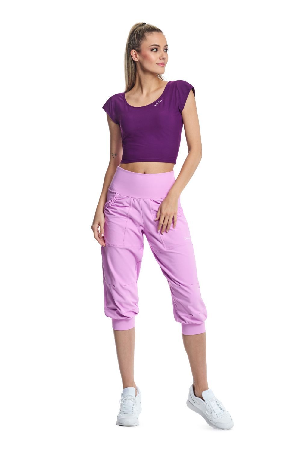 Winshape Crop-Top AET137LS Functional Light and Soft Cropped