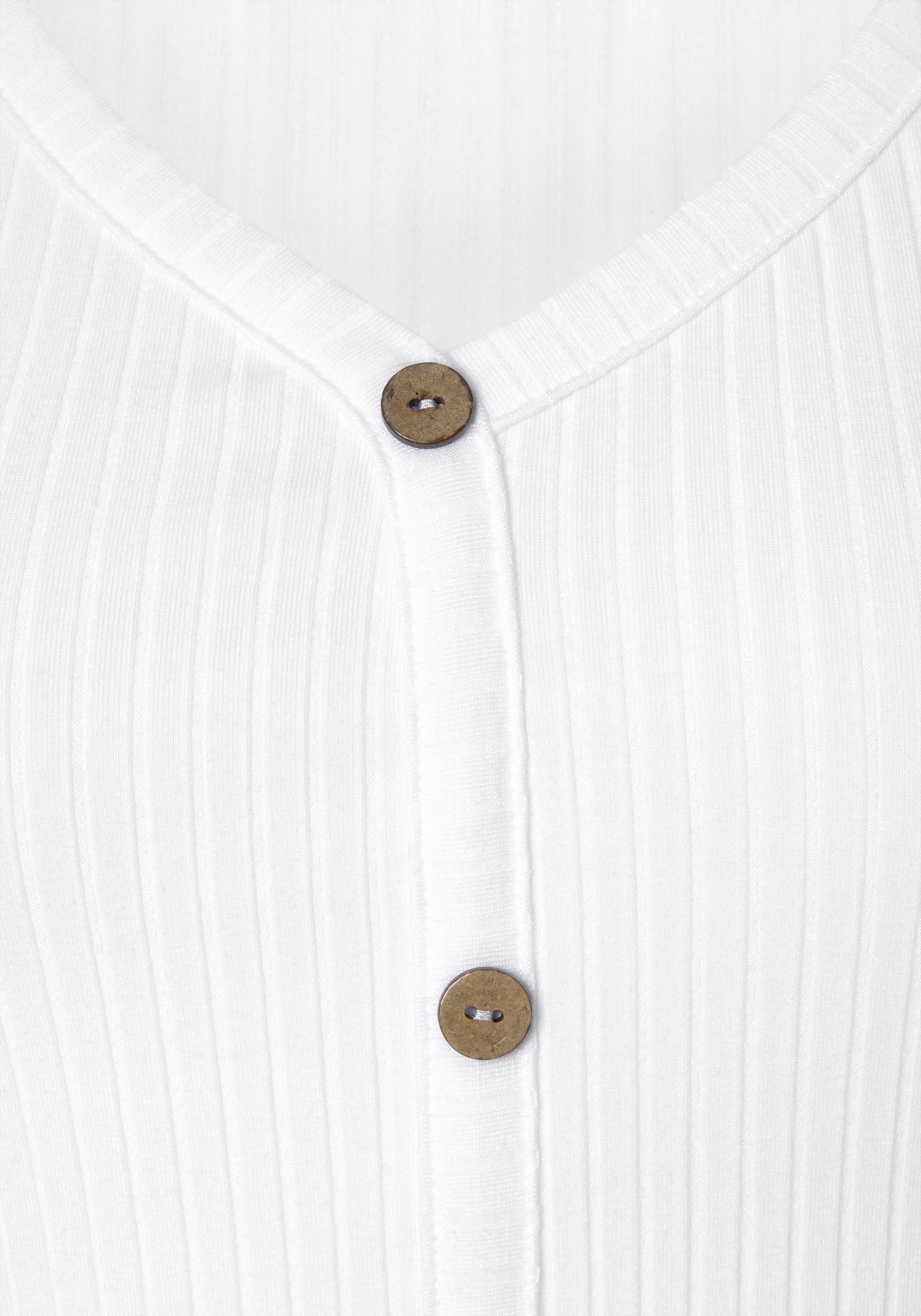 LASCANA Kurzarmshirt aus Rippware mit Zierknopfleiste figurbetontes T-Shirt, Rippshirt mit V-Ausschnitt, elastische Rippware – Bild 5 von 5