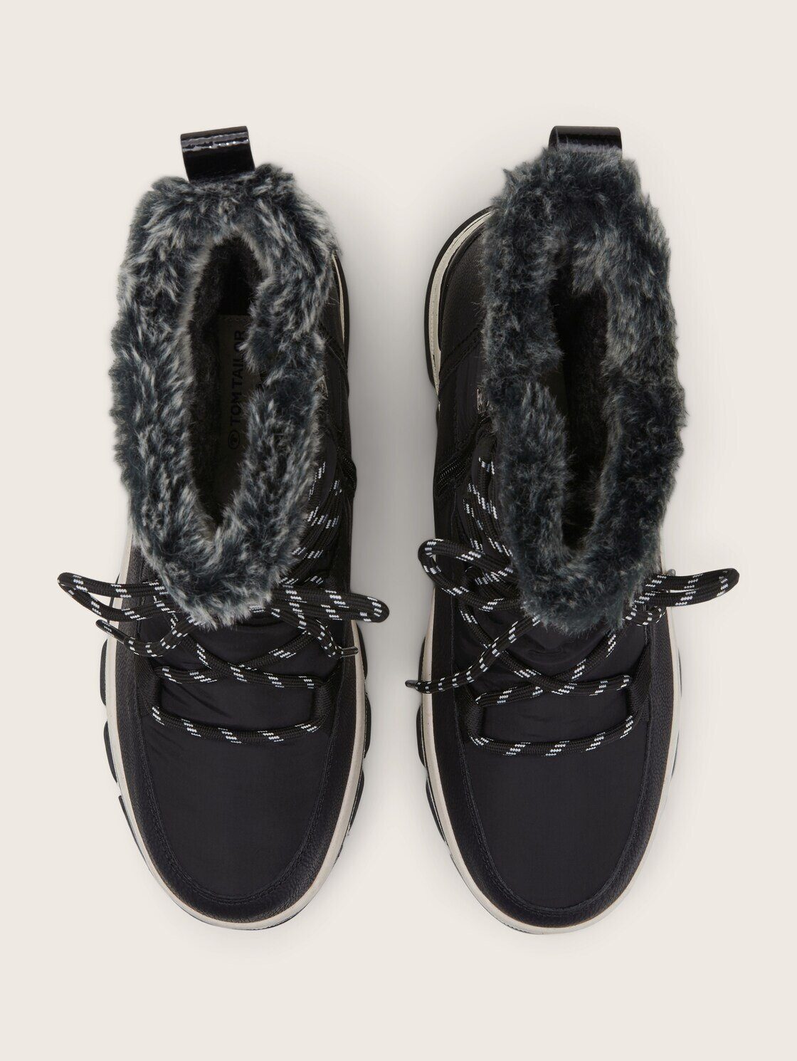 TOM TAILOR Shoes Licence Winterboots Gefütterte Stiefel mit Plateau