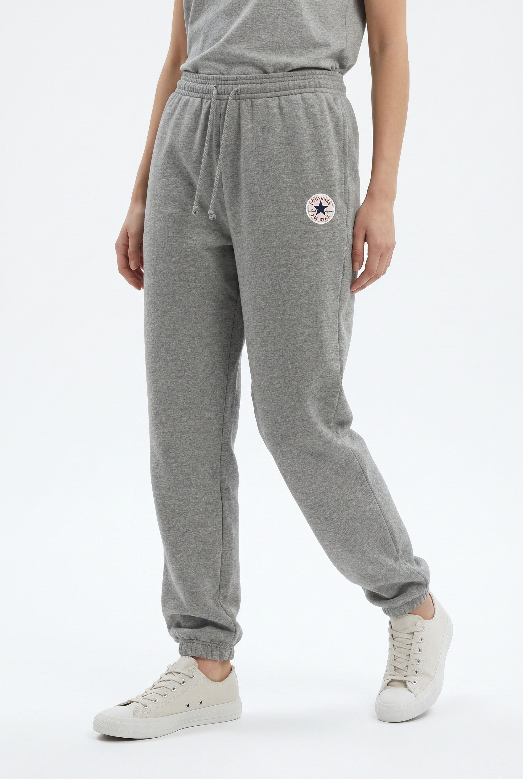 Converse Jogginghose CHUCK PATCH JOGGER für Erwachsene, aus Baumwolle und Polyester, sportlicher Stil