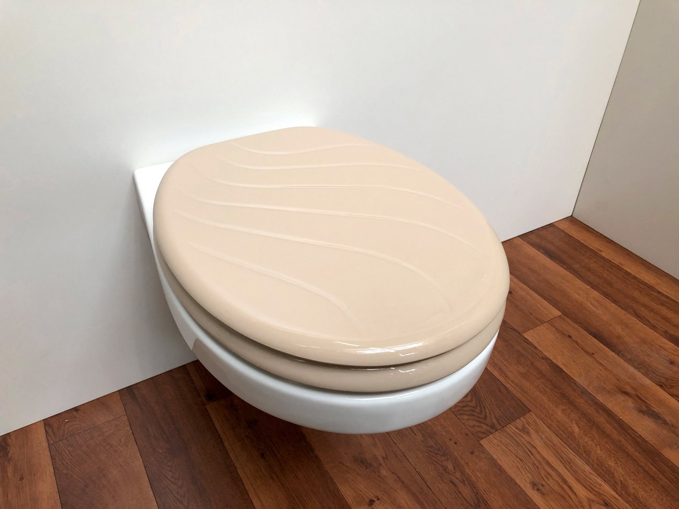 ADOB WC-Sitz »Carina manhattan«, mit Messing verchromten Scharnieren-HomeTrends