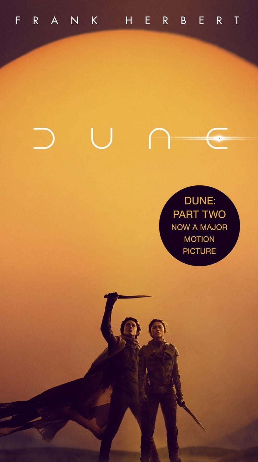 Dune (Movie Tie-In) / Frank Herbert