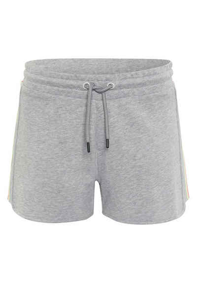 Chiemsee Shorts »mit seitlichen Streifen« (1-tlg)