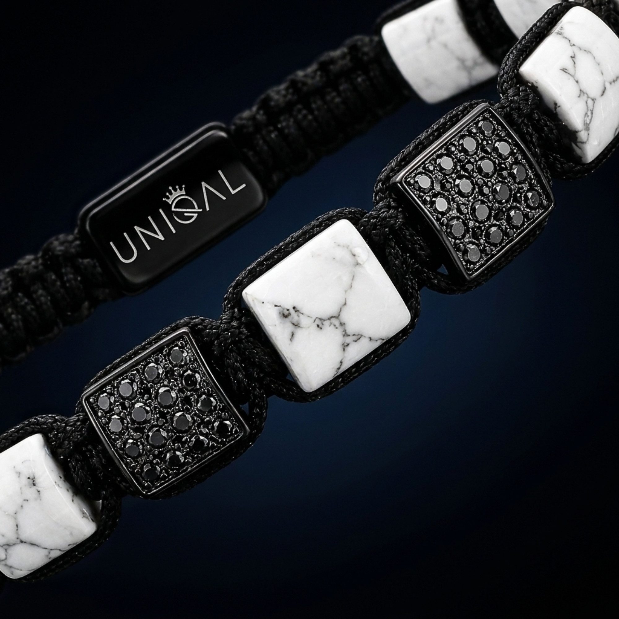 UNIQAL.de Armband Designer Herren verstellbar Naturstein & Zirkonia Premium (Herrenarmband mit Naturstein Platten und schwarzer Zirkonia, verstellbar, inkl. Schmuckverpackung), unisex, luxuriöse Optik, hochwertige Verarbeitung