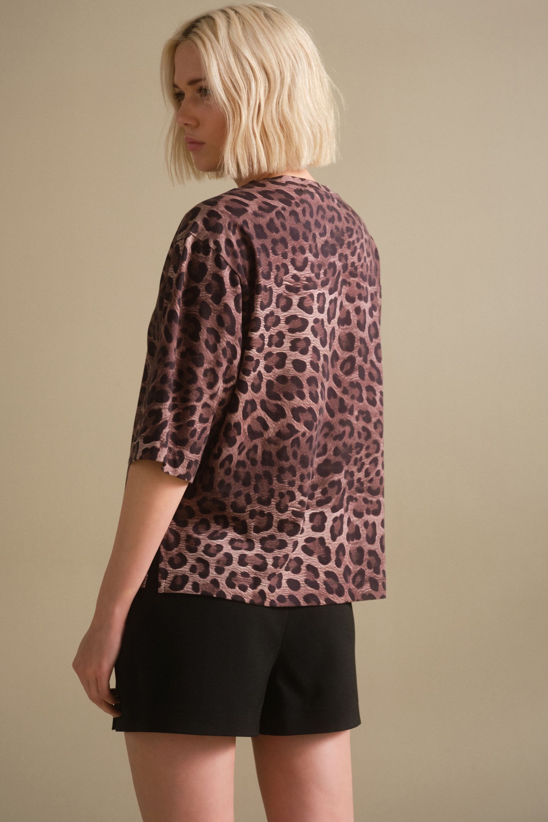 Next T-Shirt Kastiges Relaxed Fit T-Shirt mit halblangen Ärmeln (1-tlg) günstig online kaufen