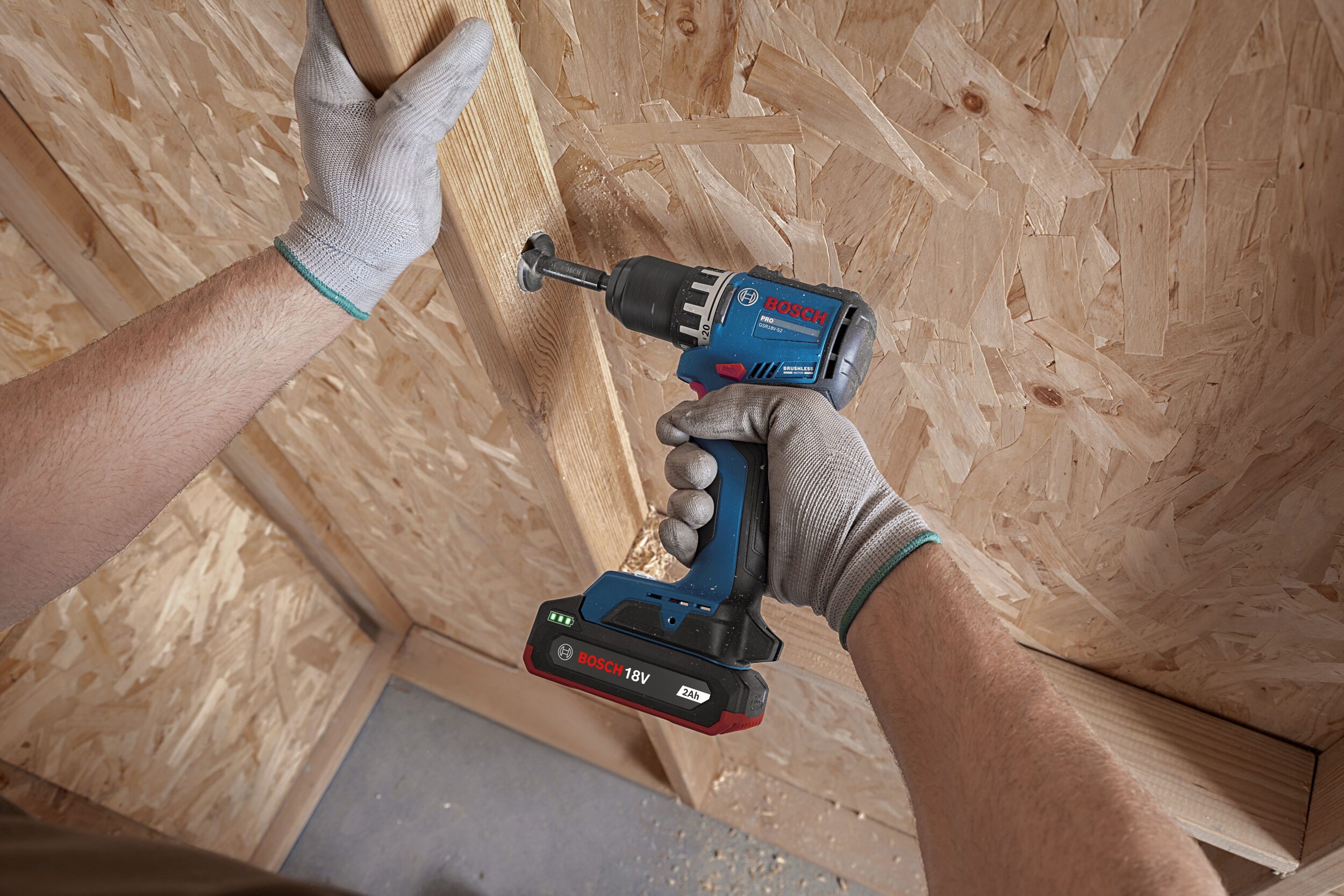 BOSCH Akku-Bohrschrauber GSR 18V-52, 18 V, Mit 2x Akku 2 Ah/4 Ah - in L-BOXX 136