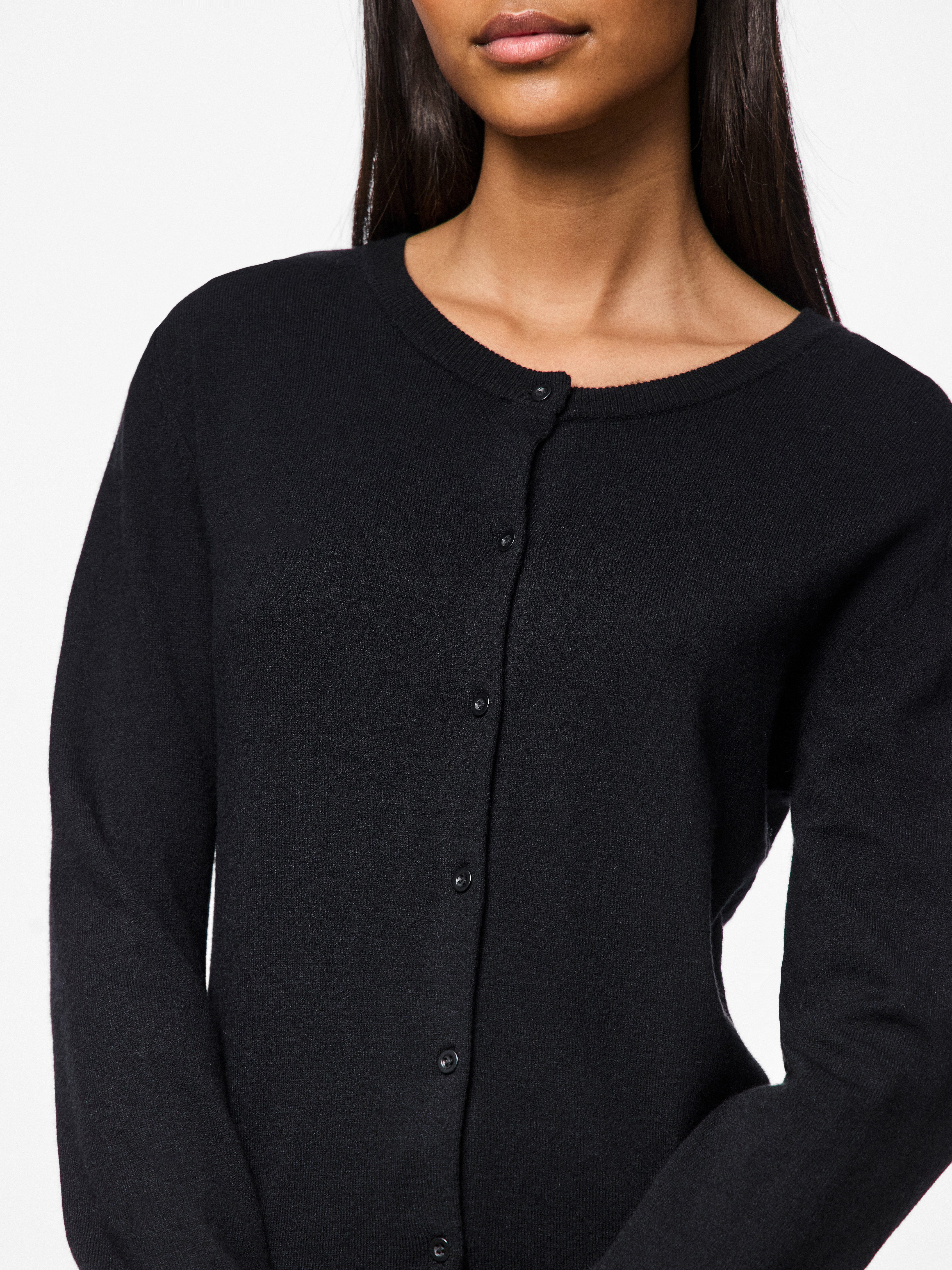 pieces Strickjacke PCNORA LS O-NECK KNIT günstig online kaufen