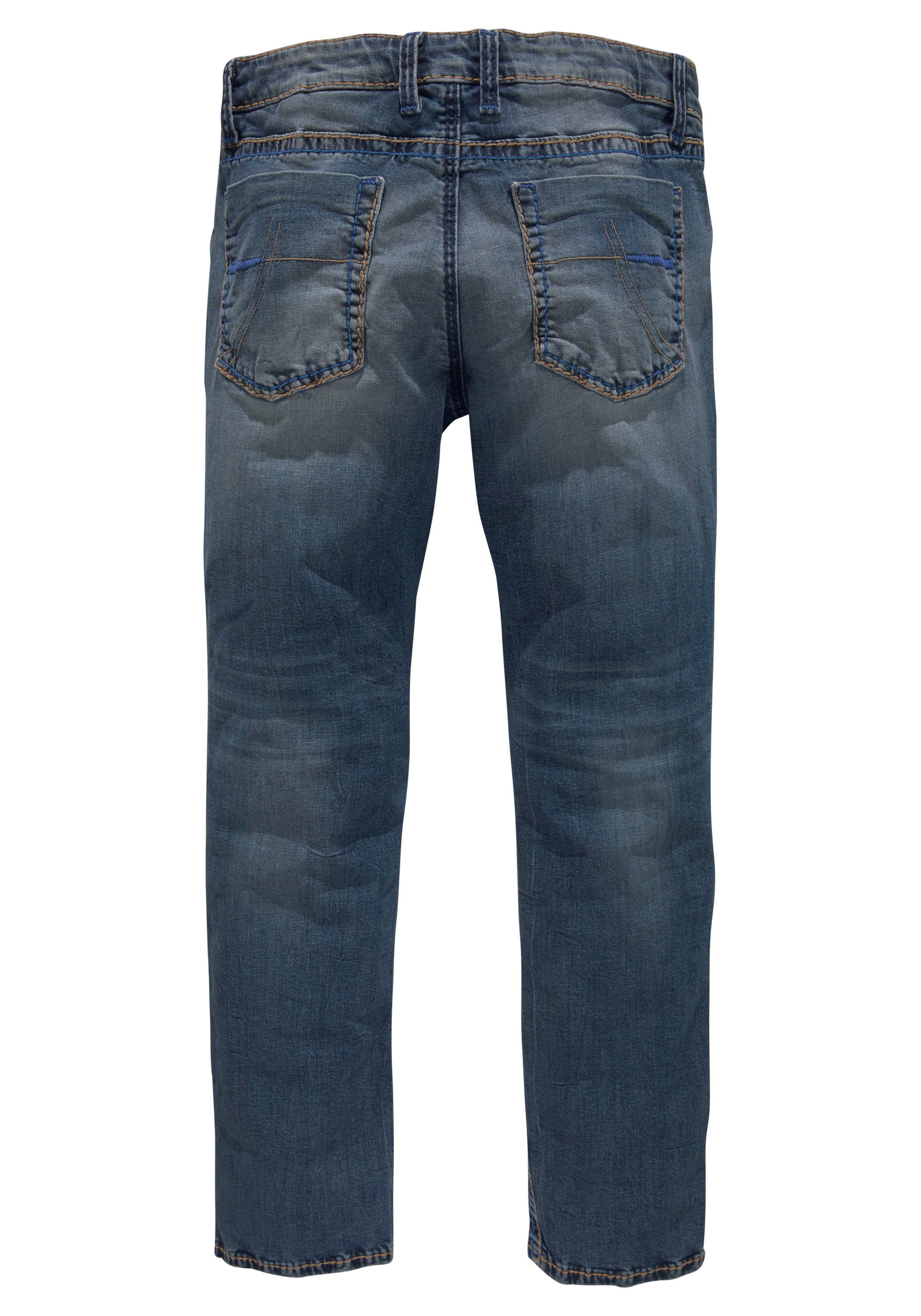 Straight-Jeans Steppnähten dark-used-vintage markanten mit NI:CO:R611 DAVID CAMP