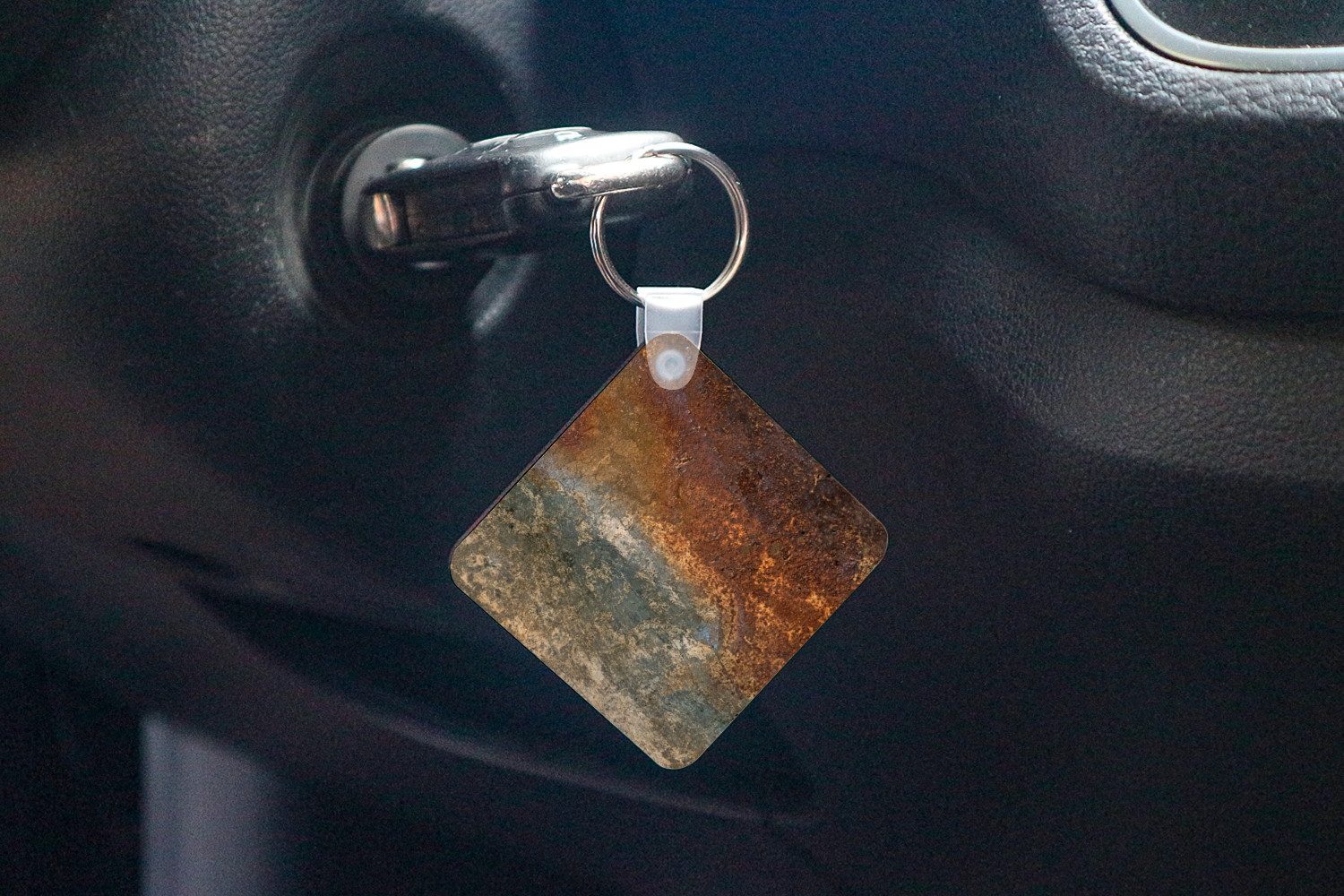 MuchoWow Schlüsselanhänger Stahl - Rost - Alt - Orange - Grau - Muster - Abstrakt, Quadratisch, Accessoire Auto / Haus / Rucksack / Handtasche, 5x5 cm