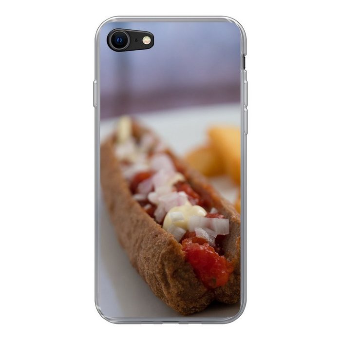 MuchoWow Handyhülle Leckeres Frikandel-Spezial mit Pommes frites Handyhülle Apple iPhone 8 Smartphone-Bumper Print Handy Schutzhülle