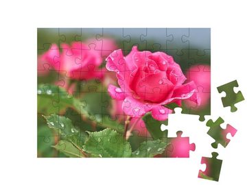 puzzleYOU Puzzle Rosa Rose mit Regentropfen, 48 Puzzleteile, puzzleYOU-Kollektionen Rosen, Blumen, Blumen & Pflanzen