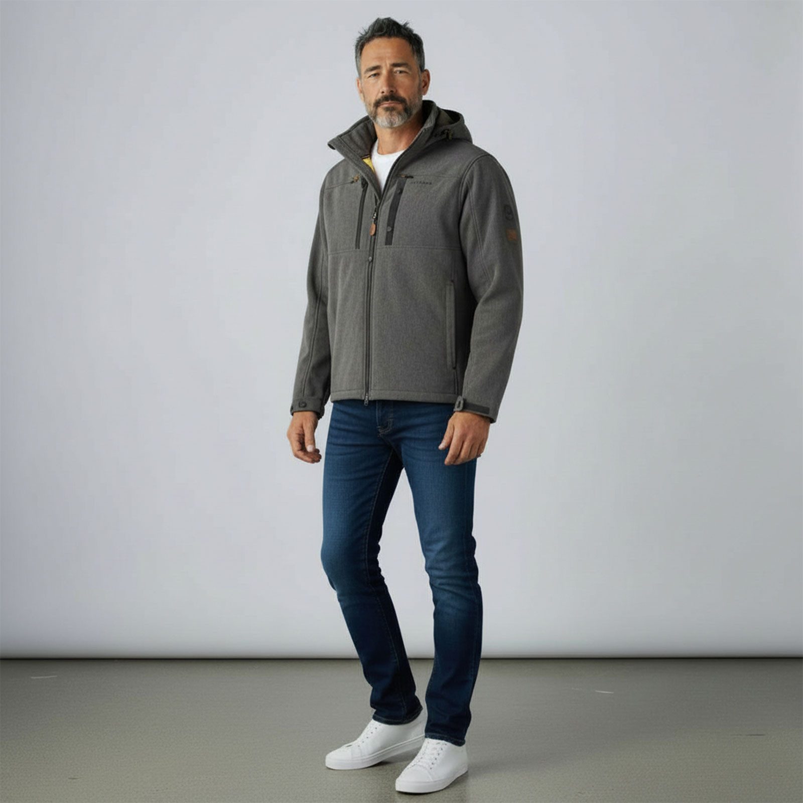 Dry Fashion Softshelljacke Usedom Herren Jacke mit Fleece-Innenfutter - Herrenjacke mit Kapuze Atmungsaktiv, Wind- und wasserabweisend, Individuell anpassbar